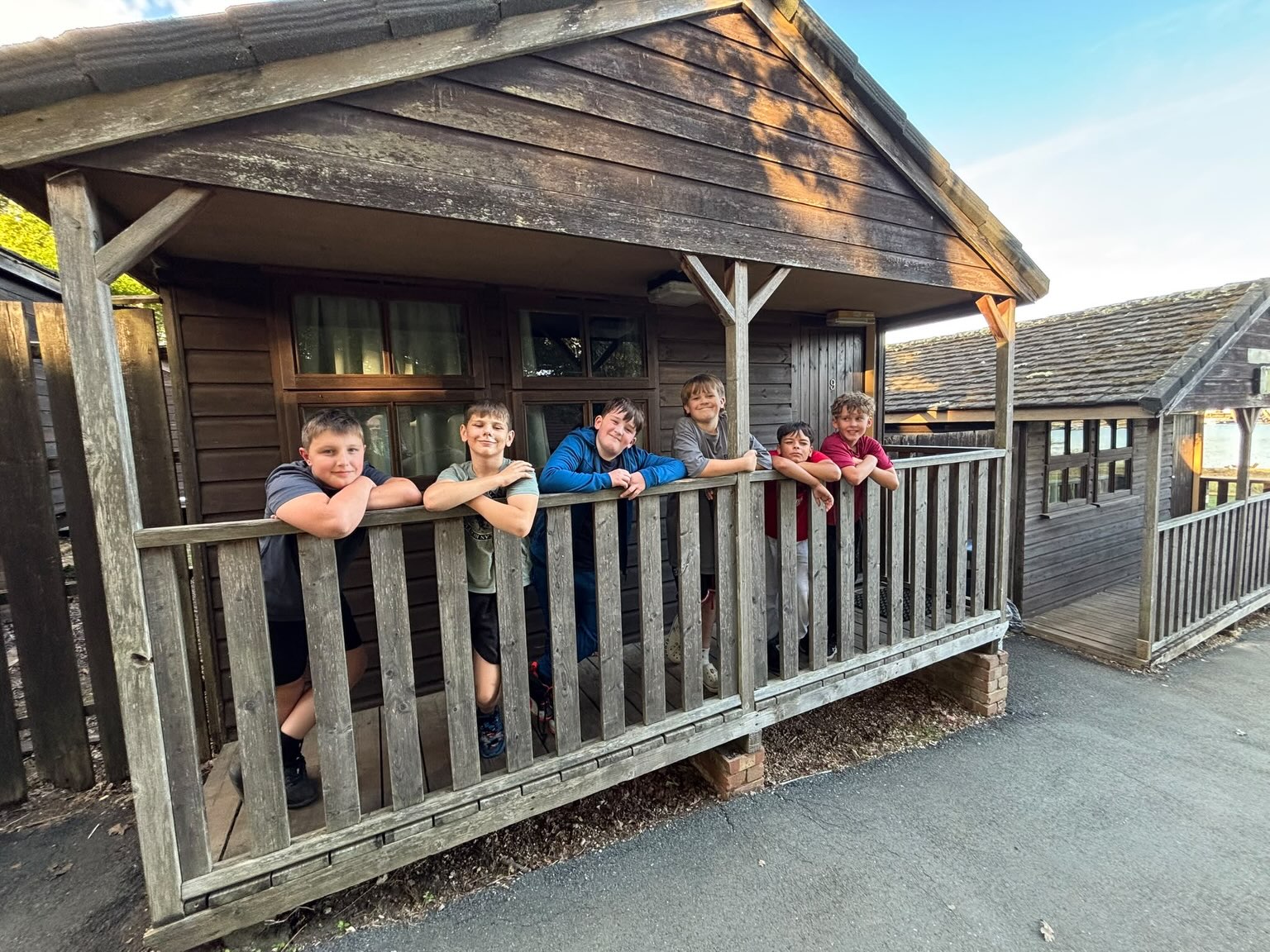 Y6 Checked in and raring to go. Kids are excited for their very own “balcony”