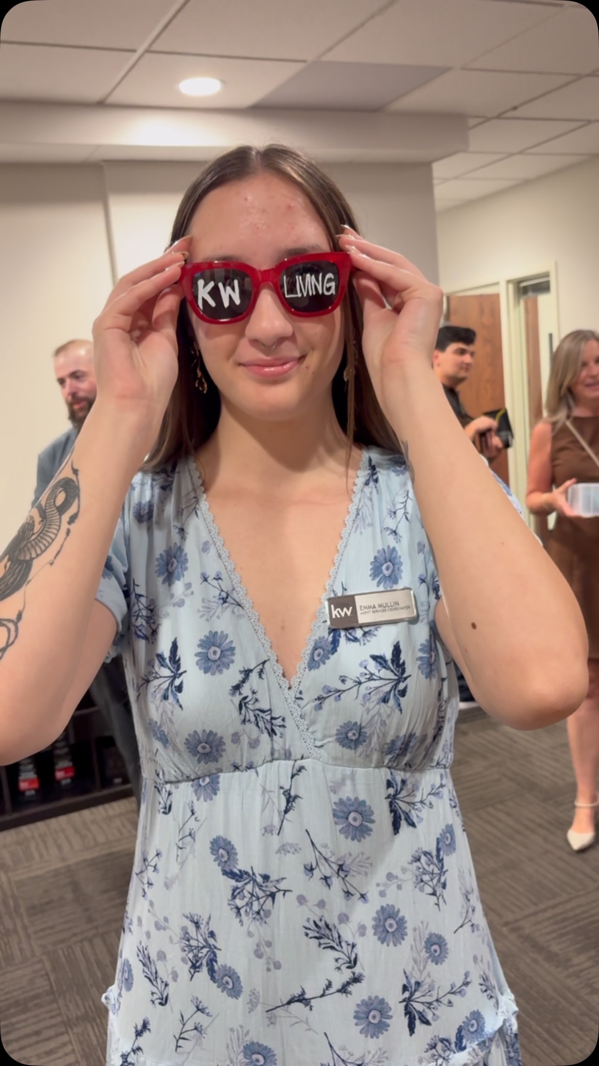 Grand Opening so cool we needed shades for the party! 😎 #sunglassestrend #grandopening #kwliving #kellerwilliams