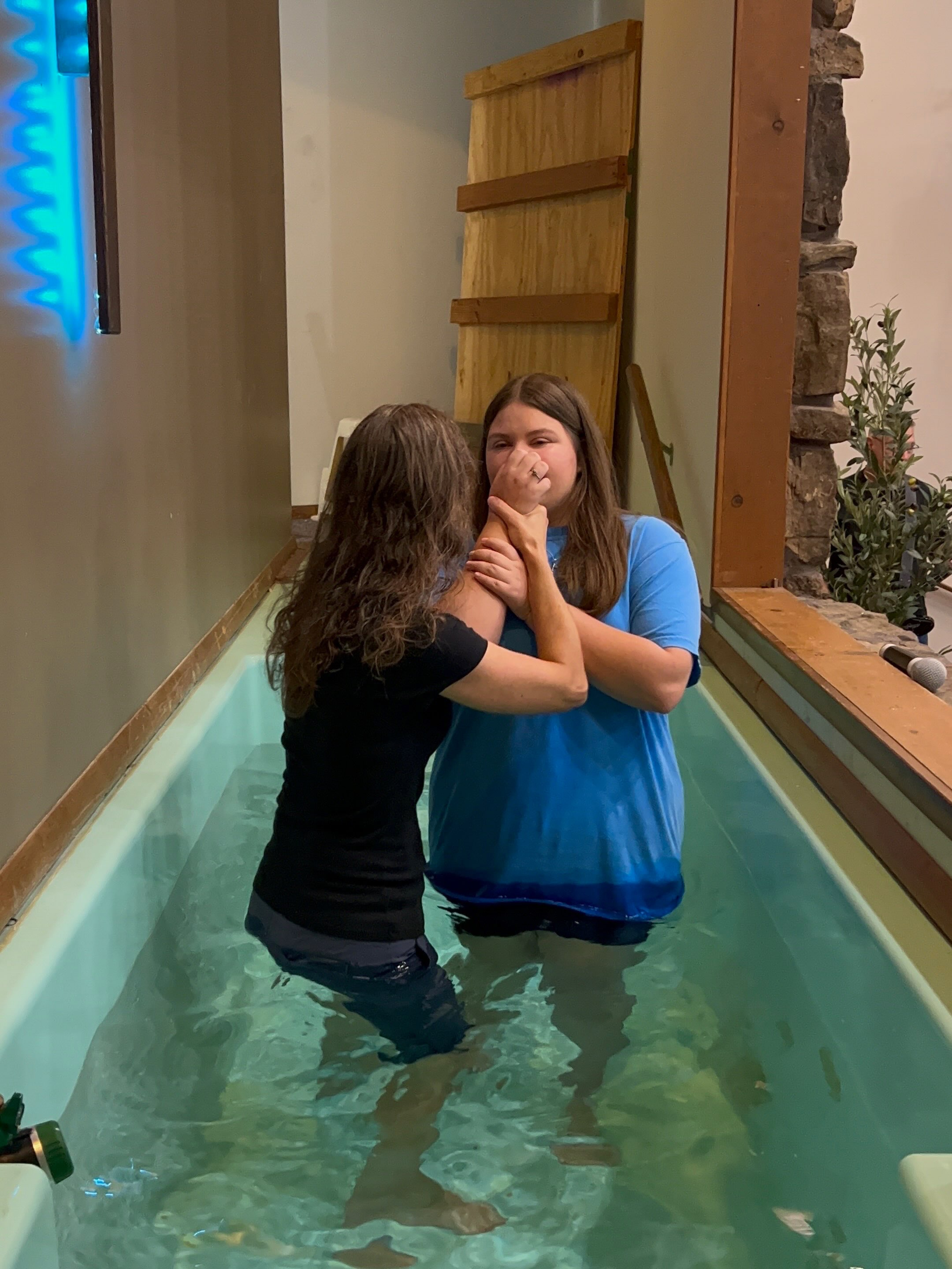One of our juniors, Riley, got baptized! We are thankful for her, for her desire to serve the Lord, & for her desire to obey the Lord ๐