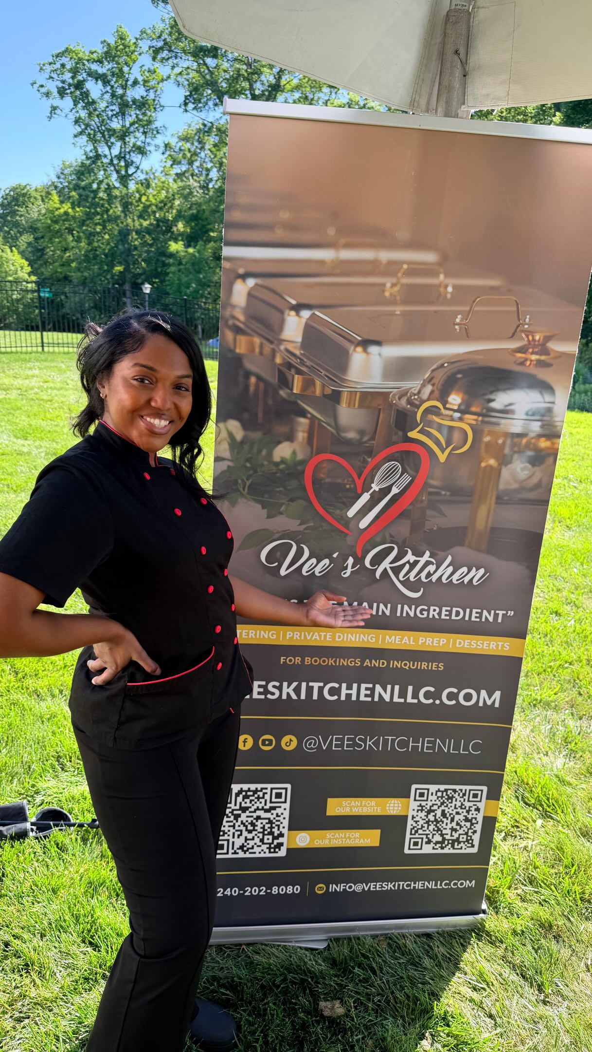 Believing that Vee’s Kitchen will take me places I’ve only dreamed of!!!! Matthew 17:20 🌱🙏🏾❤️👩🏾🍳
#CateringBusiness #Entrepreneur #BlackOwnedBusiness #WomenInBusiness #BlackgirlMagic