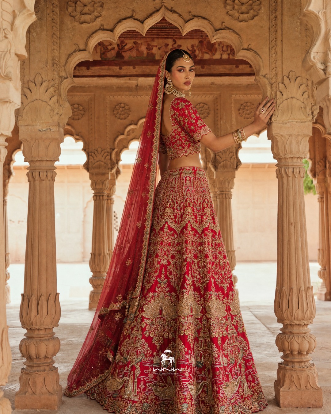 The journey has brought her here.
Into courtyards washed in light.
Into architecture that has witnessed centuries of stories.
And now, into her own.
#Abhisaar #VastreKatha #NarrativeBridalCouture #LuxuryBridal #TheWearableEpic