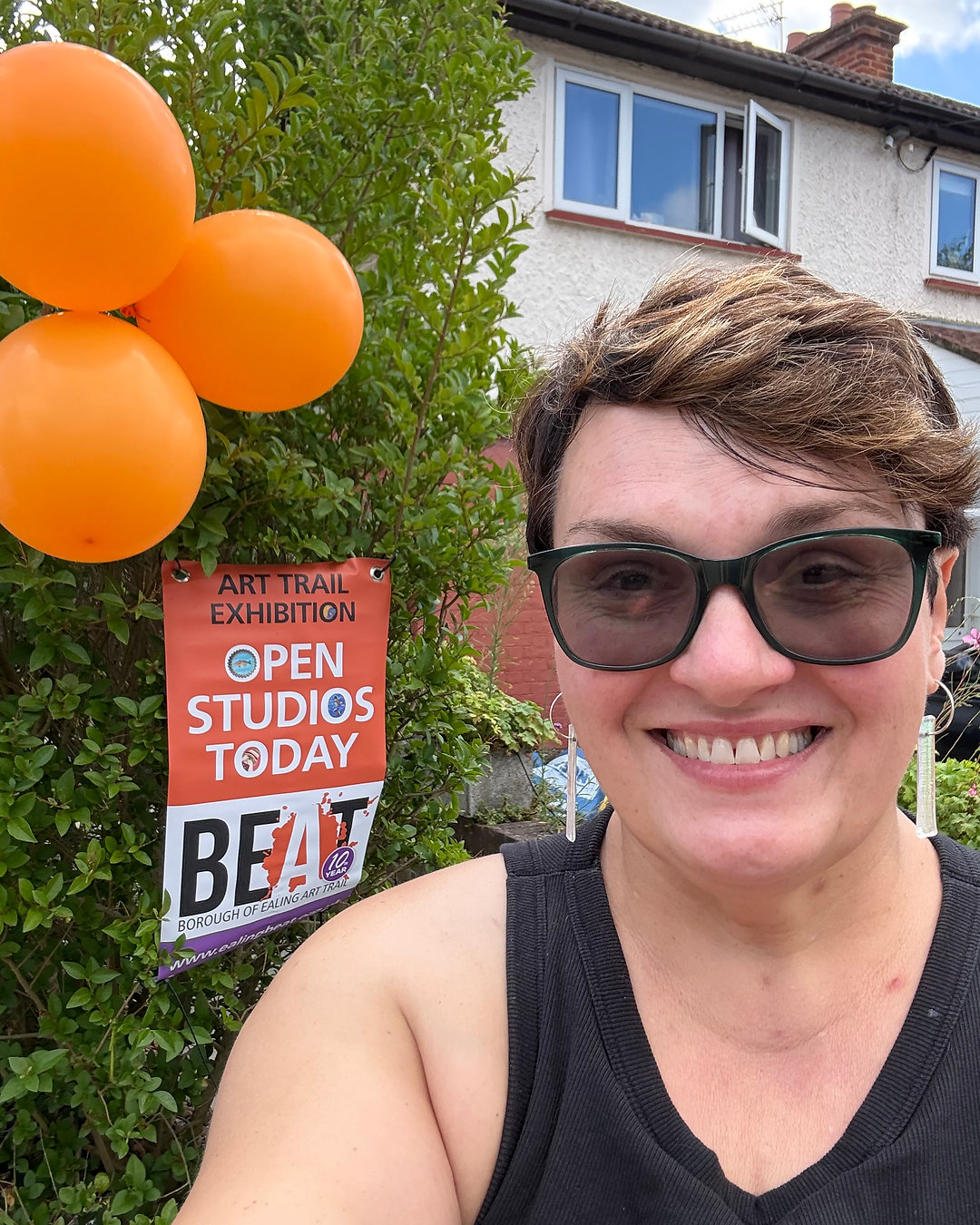 Exhausted, inspired and very happy — opening my studio for BEAT was all of that and more. Weeks of prepping, rearranging and a lot of making led to an unforgettable weekend. Read the full behind-the-scenes story on the blog. Link in Bio #StudioLife #EalingArtTrail #GlassArt #ArtistLife #BehindTheScenes #AgataHenderson