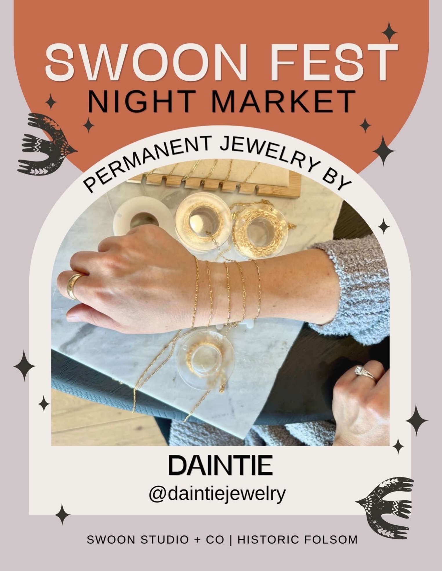Swoon Fest Night Market ✨
A night filled with amazing local vendors, creativity, and community. I truly love this creative community and I’m so excited to be part of this event!
I’d love for you to stop by my Daintie table and say hi! Let’s find the perfect chain and create a few permanent memories together.
📍 Swoon Studio | Historic Folsom
🗓️ Friday, 9/25 | 6pm - 9pm
