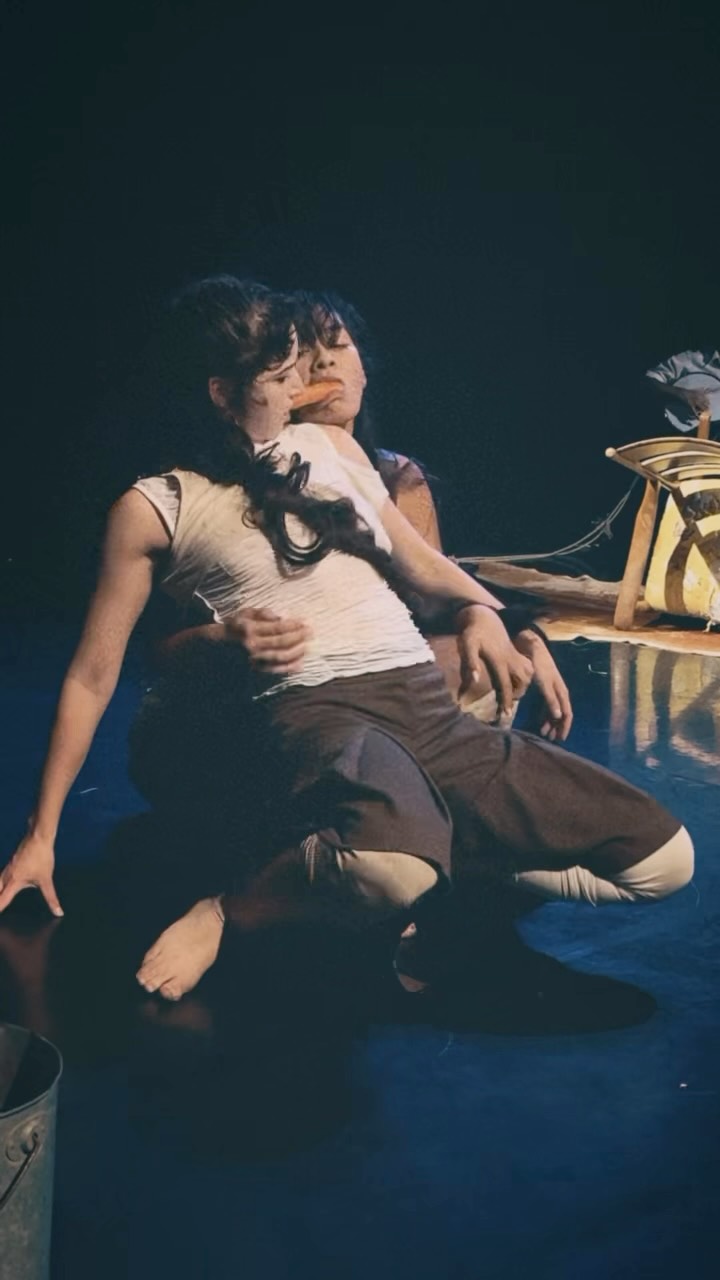 RECENTLY @highwaysps ✨
A glimpse from @jaydespiegel’s empty fields yield familiar faces, who know me, who i know too - an interdisciplinary performance installation weaving dance, text, sound, and image through a surreal western landscape.
Here’s a little of what unfolded at Highways. 👀
featured in this clip: Tori Cone + Eliza Loran
#LADance #PerformanceArt #ContemporaryDance #LosAngelesPerformance #SantaMonicaArts