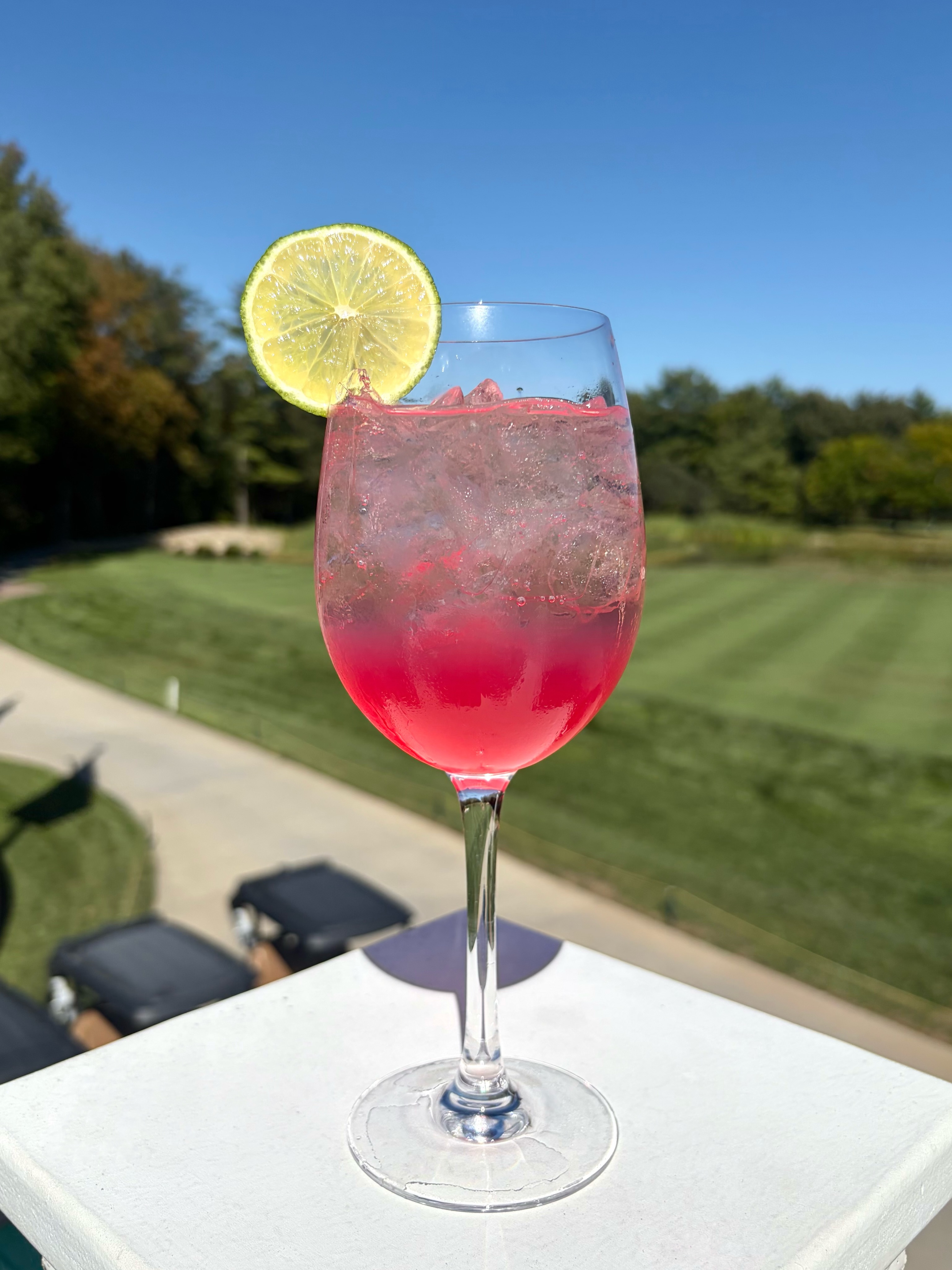 It’s a patio and Sarti spritz kind of afternoon. ✨
#WeathervaneGolfClub