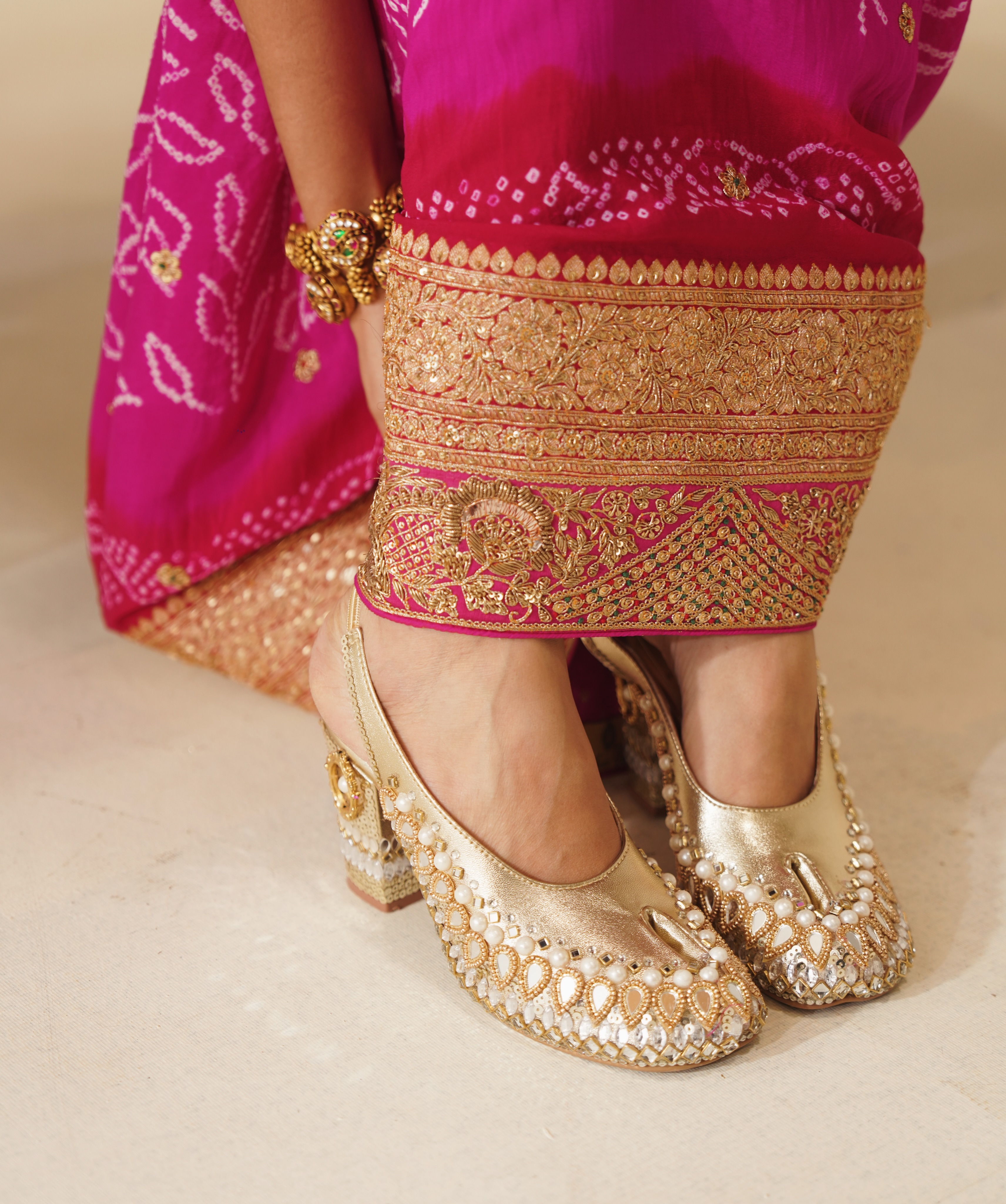 Where the rhythm of a centuries-old craft meets the pulse of the present. Step into the story of two traditions—the @annupatel Bandhani, deeply steeped in heritage, and the *Desi Tabi Heels* by Chal Jooti, a bold, modern interpretation of form.
The perfect conversation, because some traditions were meant to be worn, and others were meant to be reimagined.