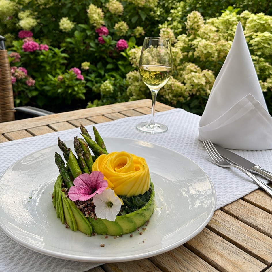 September Gallery 🍁🍄🌿
Die schönsten Momente des Septembers.
Genuss, Natur und kleiner Auszeiten im Schwarzwald. 🍀
#September #Schwarzwald #ZurAltenMühle #Genussmomente #restaurant