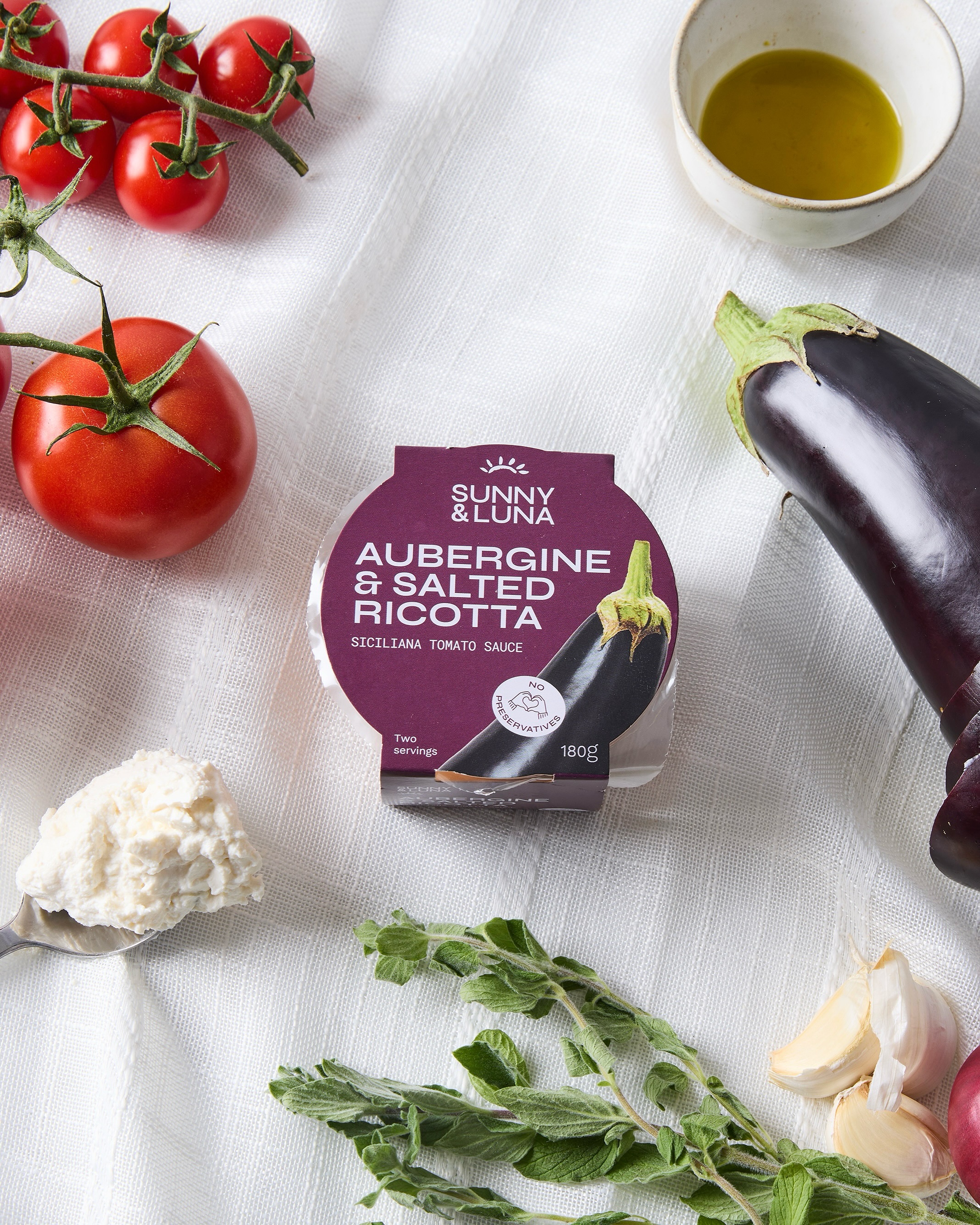 Meet the sauces.
Aubergine & Salted Ricotta Tomato Sauce. For when you want dinner to feel like a hug. ❤️🩹
A Sicilian-inspired sauce, bringing together rich tomato, aubergine and salty ricotta. Made in Italy with simple ingredients, no preservatives and no seed oils. Spoon over golden gnocchi and dinner is sorted. ☀️