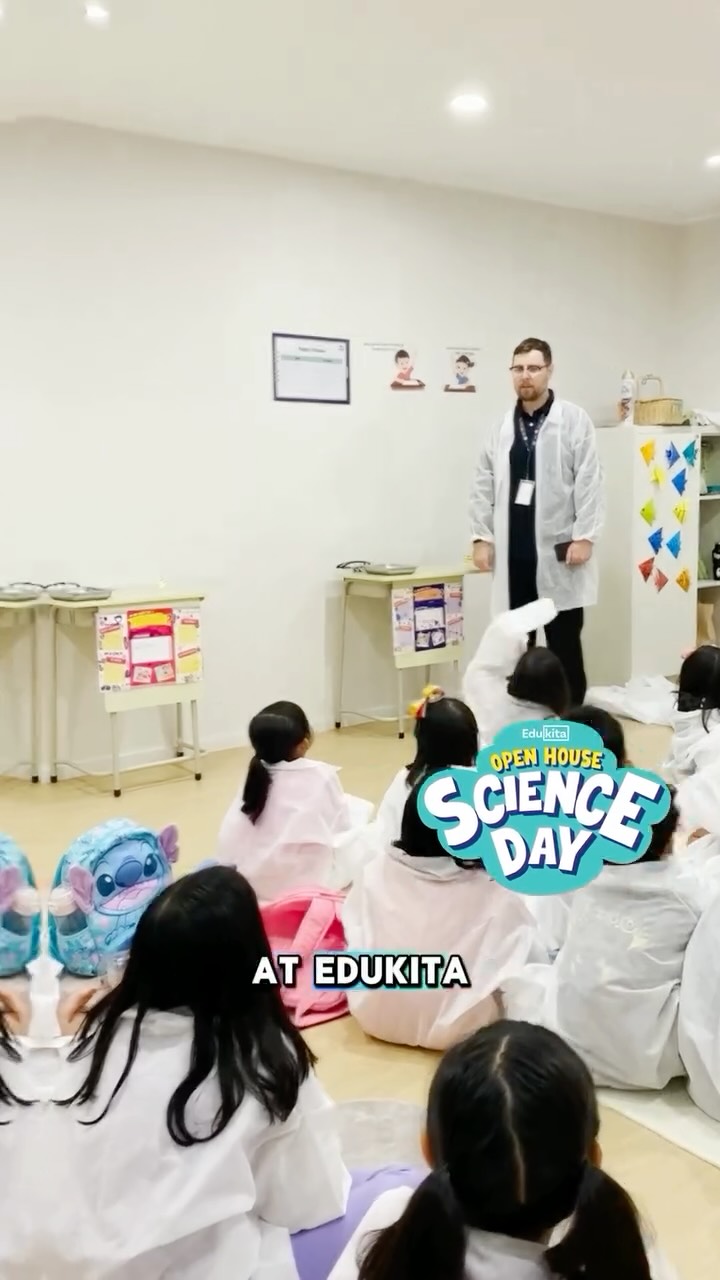Join our Fun Science Class for Kids at the Edukita Open House! ๐ฌโจ
๐๏ธ 26 September 2026
๐ Edukita Center
๐ฆ๐ป Ages 4โ15
Enjoy a FREE Placement Test and discover a fun way to learn!
Register now and let your little one learn, explore, and have fun! ๐คฉ๐
#OpenHouse #EnglishCourse #MathCourse #FunScience #KidsActivity