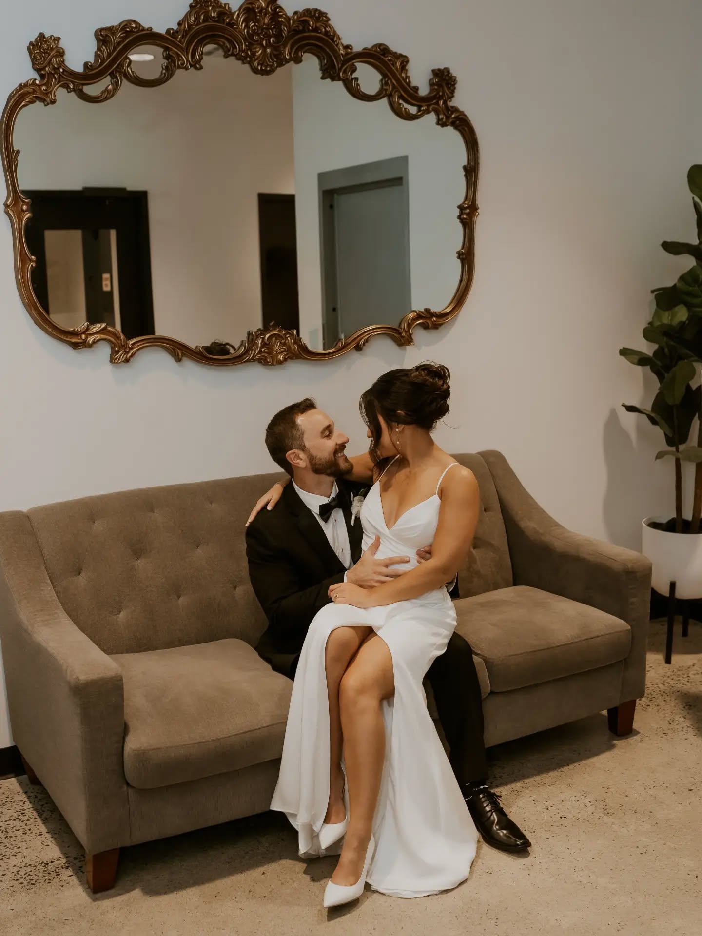 Well, we blinked and now it’s mid-September, which means it’s almost fall, the year is ending, and tomorrow is February, right? That’s how this works?
Let’s look backward instead of forward for a second.
Happy anniversary, Kristen and Kyle! 🖤🖤
Venue, lighting: @oliopeabody
Coordination: @withoutahitch
Photo: @laurencaseyphotography
Caterer: @labonnemaison
DJ: @meritagedj
Video: @otdcollective
Florist: @fern.floralstudio
Ceremony: @mqoasalem
Beauty: @hair_bynmg @gabriellacorricelli
Bakery: @lizzies_bakery
Hotel: @bellinnpeabody @witchhampton
Rentals: @peakeventservices
Client: @kristen.nelson_