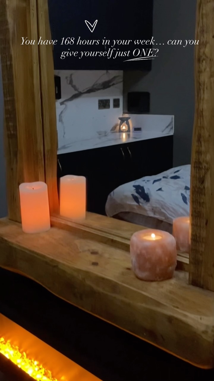 It’s Monday & it’s a new week!
Make sure you have
One hour to slow down.
One hour to breathe.
One hour to put yourself first.
✨ Enjoy a relaxing Serenity Facial
✨ Escape from reality
✨ Lift and define your lashes with an LVL
✨ Melt away tension with a Full Body Massage
✨ Feel refreshed with a Lymphatic Massage
✨ Or treat yourself to a little pampering with a Pedicure
All of these are one-hour appointments, giving you the perfect opportunity to chill, relax, unwind and switch off from the outside world.
All you need is one hour just for YOU.
168 hours in your week. Make one of them yours.