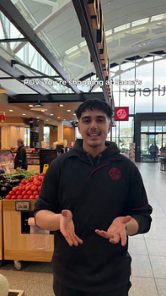 Need a hand? Look for the Sacca’s uniform! 👋
Our team know the stores inside out and are always around to point you in the right direction, help you, or answer a question.
Helpful, friendly and pretty cool people to have around, if we do say so ourselves. 😌
#Butcher #foryou #MelbourneGrocers #FreshProduce