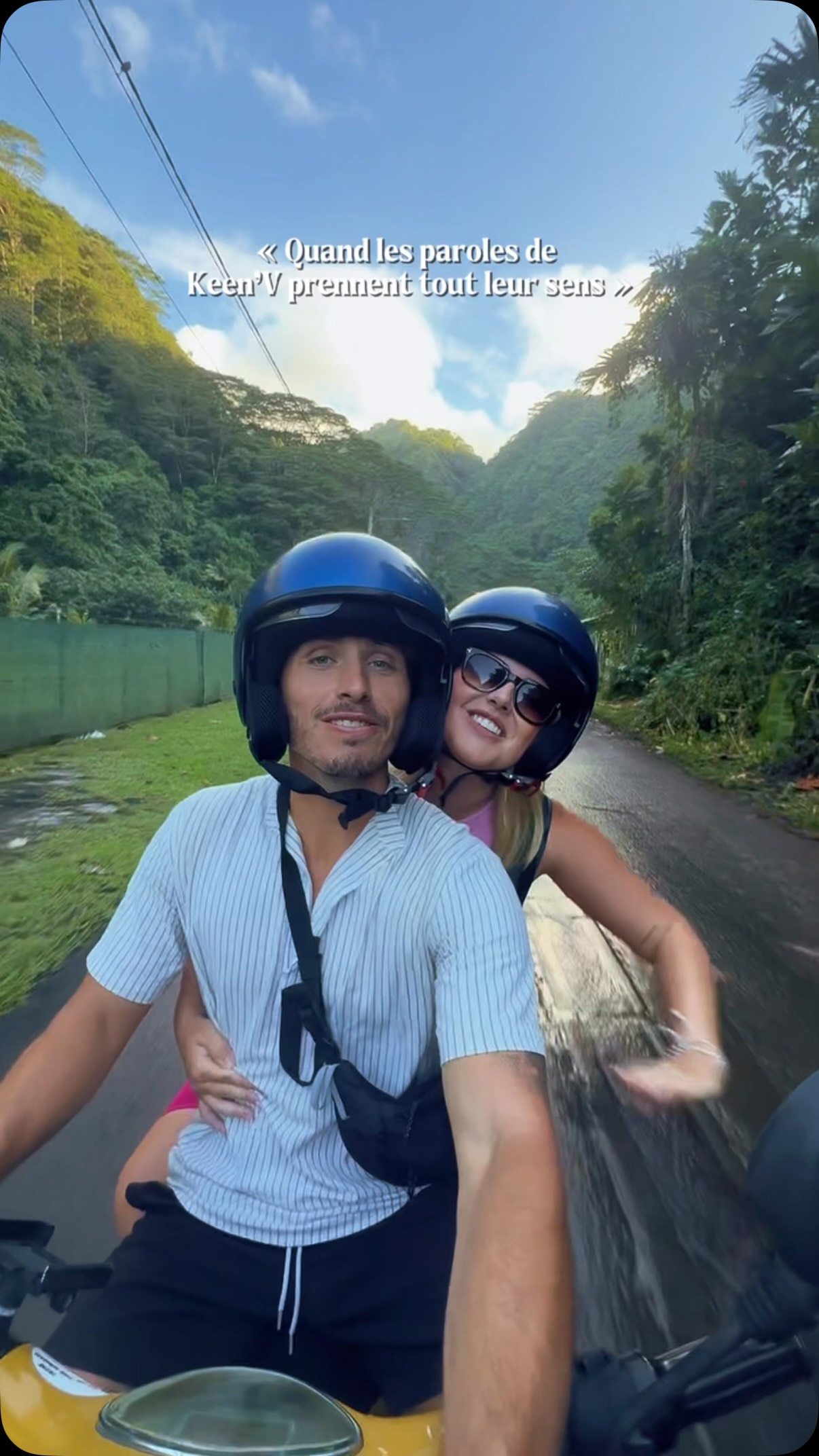 Quand les paroles prennent vraiment tout leur sens…🌺🥹
Un voyage qu’on n’est pas prêts d’oublier. 🤍
Et toi, tu rêverais d’aller en Polynésie ? ✈️
#PolynesieFrancaise #Tahiti #BoraBora #Voyage #Pretadecoller