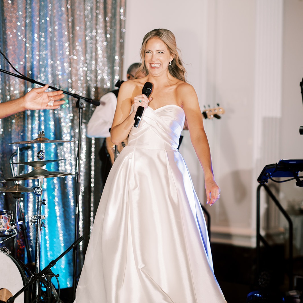 The party doesn't start until the bride sings!
Wedding Planner:
@aray_ofevents - Shauna, Dena, Kendra, Sam
Reception Venue/Catering/Bar:
@marriottstlouis Crystal Ballroom
Bakery:
@celebratinglifecakes
Ceremony Venue:
Shrine of St. Joseph
Officiant:
Father Schroeder
Photographer/Videographer:
@blkphotographyphotos
Florist:
@stemsfloriststl
Band:
KC Flow - @patricklentzentertainment
Hair/MUA:
Jennifer Scott Bridal and Beauty
Decoration/Rentals:
Personal Touches by Jeanetta
Transportation: Bus
Platinum Limo STL
Transportation: Rolls Royce
champagne limo services
Ceremony Music:
Rosewood Ensemble - String Quartet
Live Painter at Reception
@fineartofeden