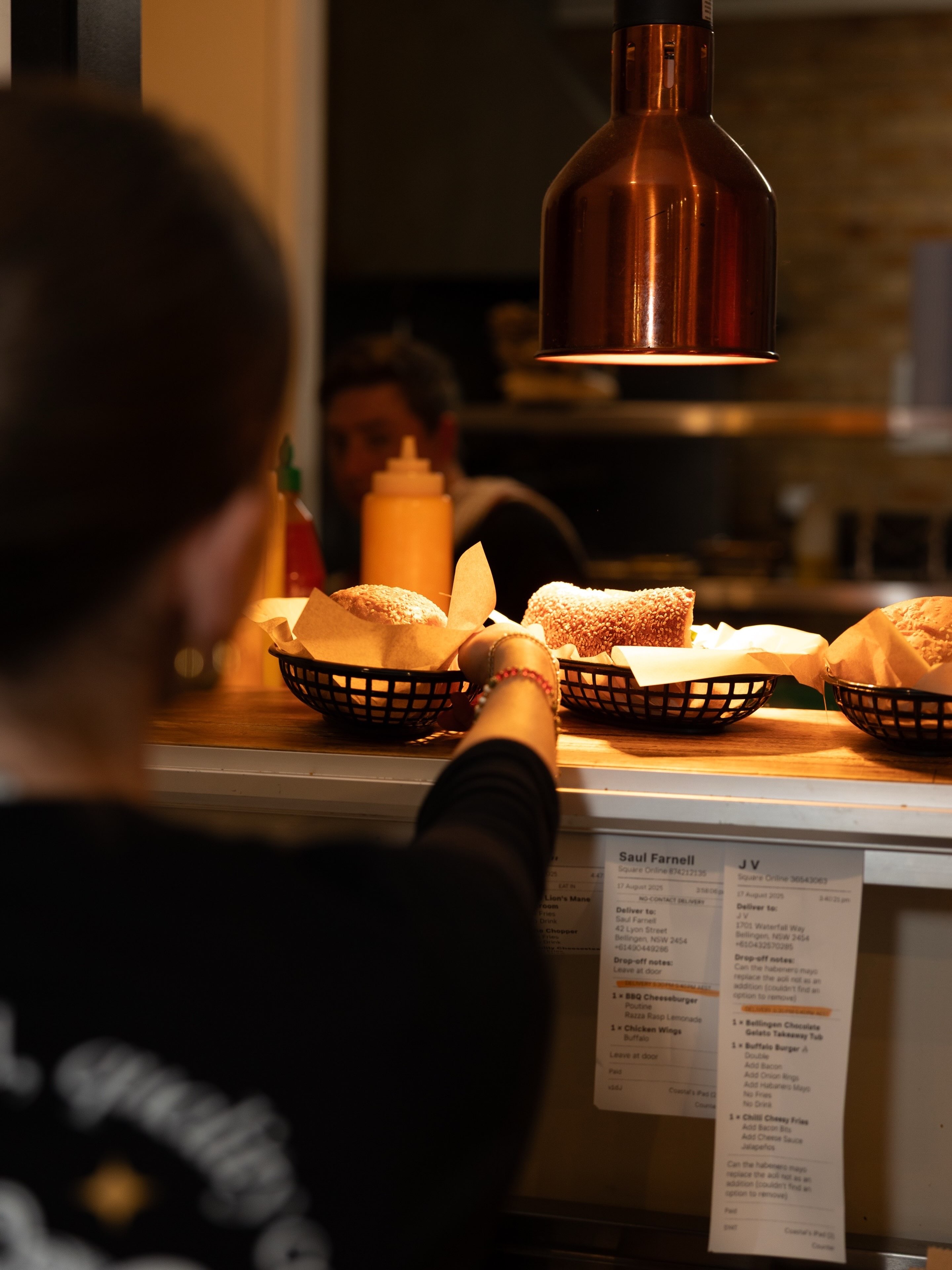Busy kitchen, full tables and plenty of burgers flying over the pass!
Bello is getting busier by the day, and with Spring holidays kicking off this weekend, we’re only just getting started 💪
We are open 12-8pm, Tuesday to Sunday. Order online or call us on 6655 1132