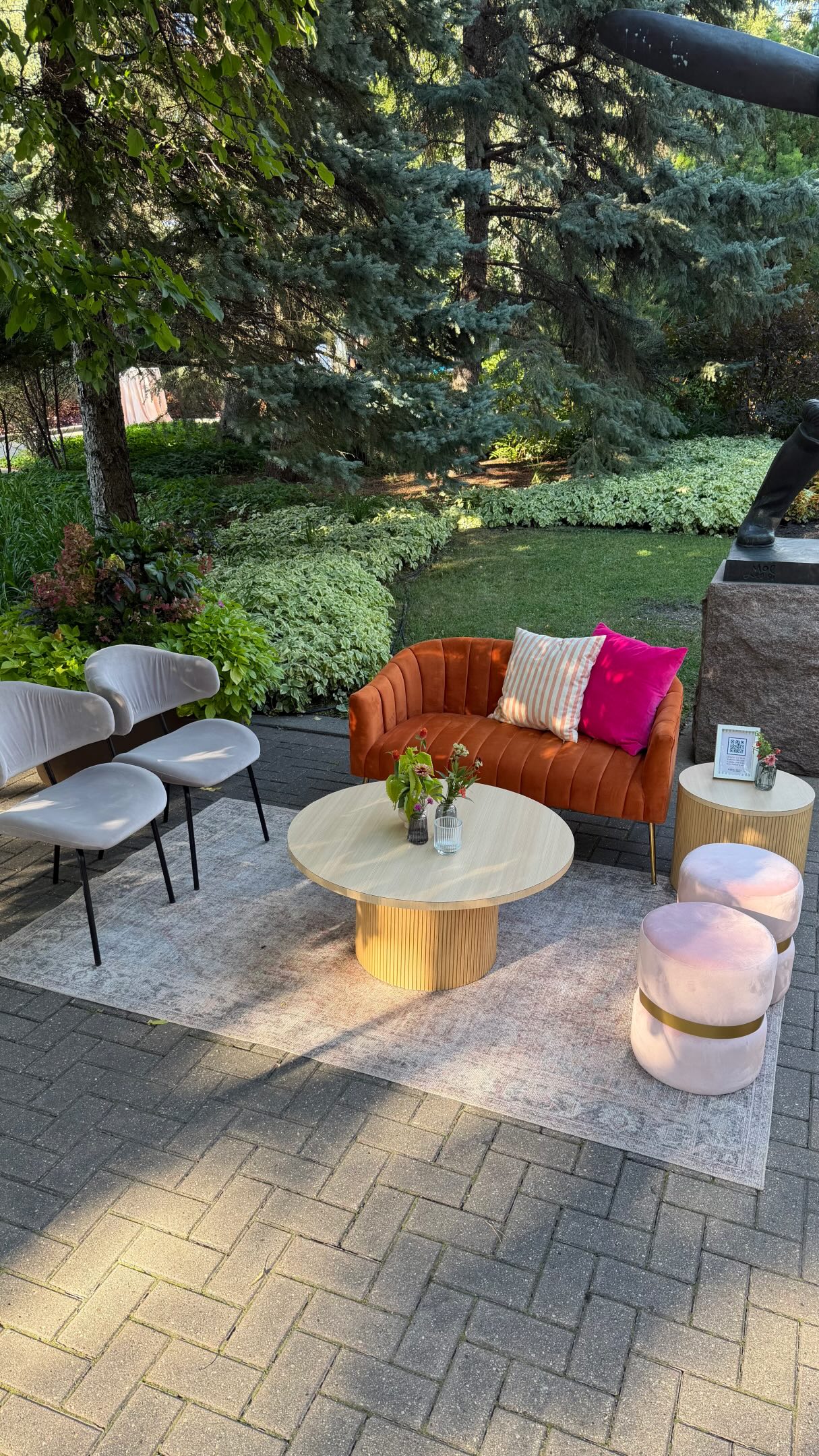 Planning a garden party? Save this as inspo! 🌿✨
Take note of the mix of lounge seating, tables, chairs, and drink stations. We’ve got plenty of rentals that can turn an outdoor space into an elevated place to gather.
Vendors:
Lounge/Glassware/Tables/Tent/Chairs: @collectiverentals_
Planners: @soireeplanning
Venues/Catering: @assiniboine_park
Lighting: @eventlight
Photo: @janinekropla
Linens: @plannedperfectly
Large paper flowers: @houseofsilkwpg
Bud Vases/Table Lamps: @theweddingsuitemb
Band: @bigcityallstarband
Photo Booth: @lightboothevents
#gardenpartyinspo #gardenparty #winnipegeventrentals #eventdecor #manitobaeventrentals
garden party decor inspo, garden party inspiration, winnipeg event decor, furniture for rent, manitoba event rentals, lounge furniture for rent, collective event rentals