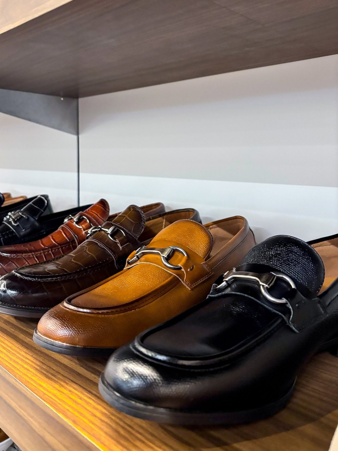 Step up your shoe game. πβ¨
New loafers and dress shoes are here at J.Michael β buckles, leather, and that finished look every wardrobe needs.
#JMichael #ShopLocal #NewArrivals #CaymanIslands