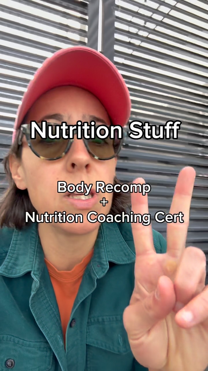 1. My clients are asking for support with their nutrition - so I’m in the process to become a Nutrition Coach. Study time here we come! 🧠
2. I’m doing a body recomposition this fall/winter. Goal is to lose a bit of fat and maintain muscle…ie get more ripped 😉 First step is seeing what my maintenance is (I already naturally maintain my weight, but I’m gunna put a tracked number on the calories and macros I normally eat for 2 weeks ie “maintenance”.
Follow along here or DM me “TLR”