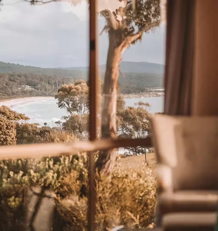 @old.salty.shack Binalong Bay is so friendly!
Families
Friends
Dogs
Boats
Views
Best be booking some shack time here!