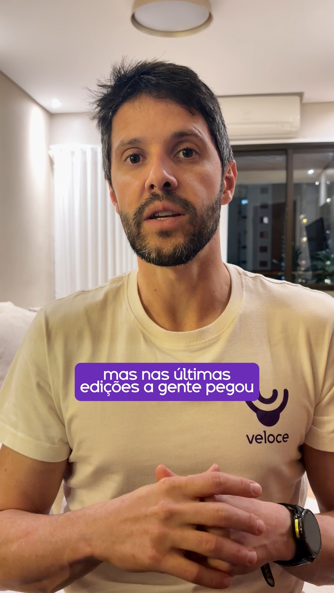 Berlim é sinônimo de recorde — a maratona mais rápida do mundo. 🇩🇪 Se você vai correr, os professores da Veloce trouxeram as dicas essenciais para chegar bem na largada. Comenta aqui embaixo onde você vai estar no dia da prova.