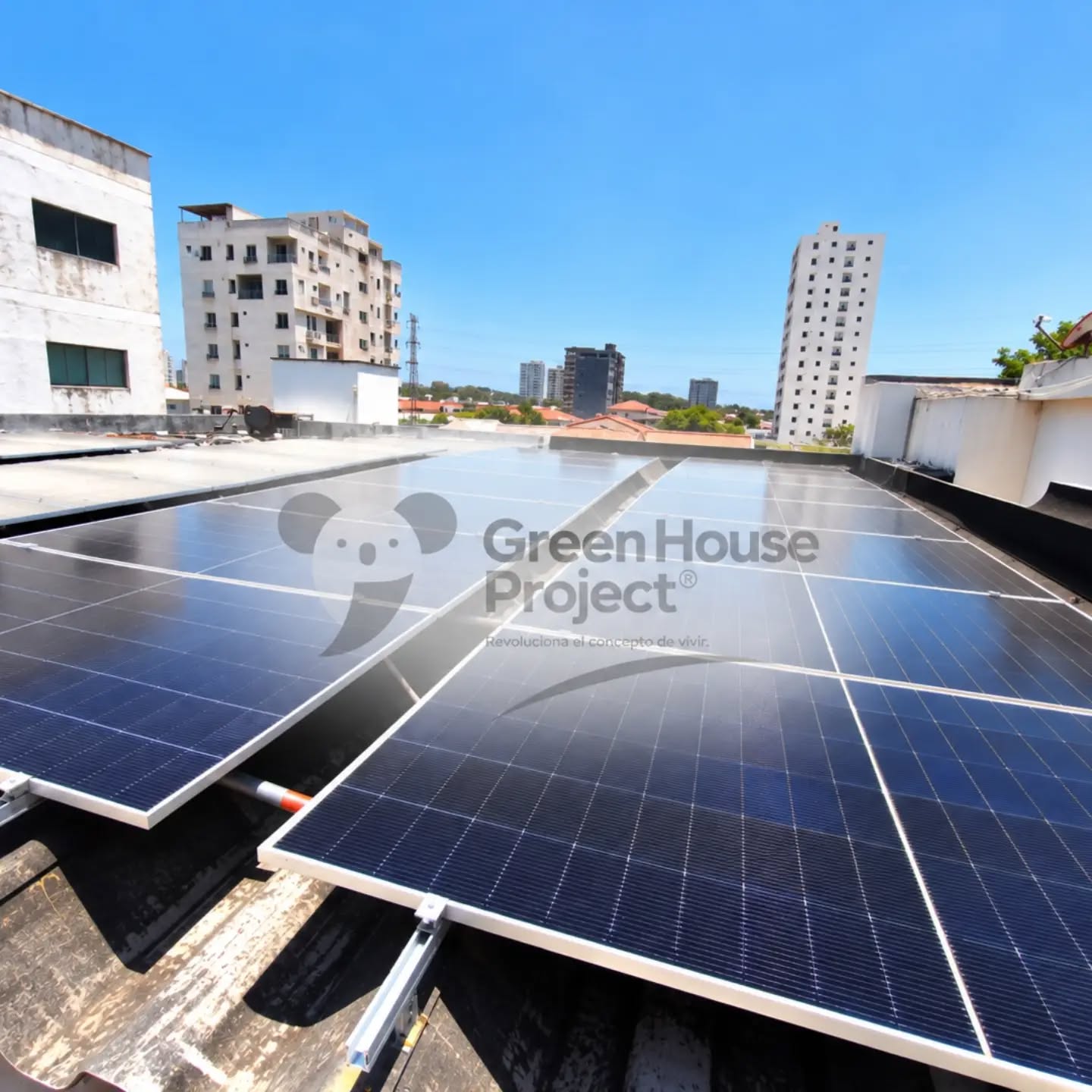 ☀️⚡ ¿Sigues pagando una factura de energía que cada vez llega más alta?
Ese mismo dinero puede empezar a trabajar para ti. Con Green House Project puedes producir tu propia energía, reducir tu dependencia de la red y convertir el sol en ahorro. 💚
Mira nuestros proyectos: instalaciones reales, acabados profesionales y soluciones diseñadas según el consumo de cada cliente.
🏠 Hogares | 🏢 Empresas
⚡ Sistemas solares a tu medida
🇨🇴 Cobertura nacional
Tu próxima factura puede ser diferente.
📲 Escríbenos hoy y descubre cuánto podrías ahorrar con energía solar.
#GreenHouseProject #EnergíaSolar #PanelesSolares #AhorroDeEnergía #EnergíaRenovable Colombia