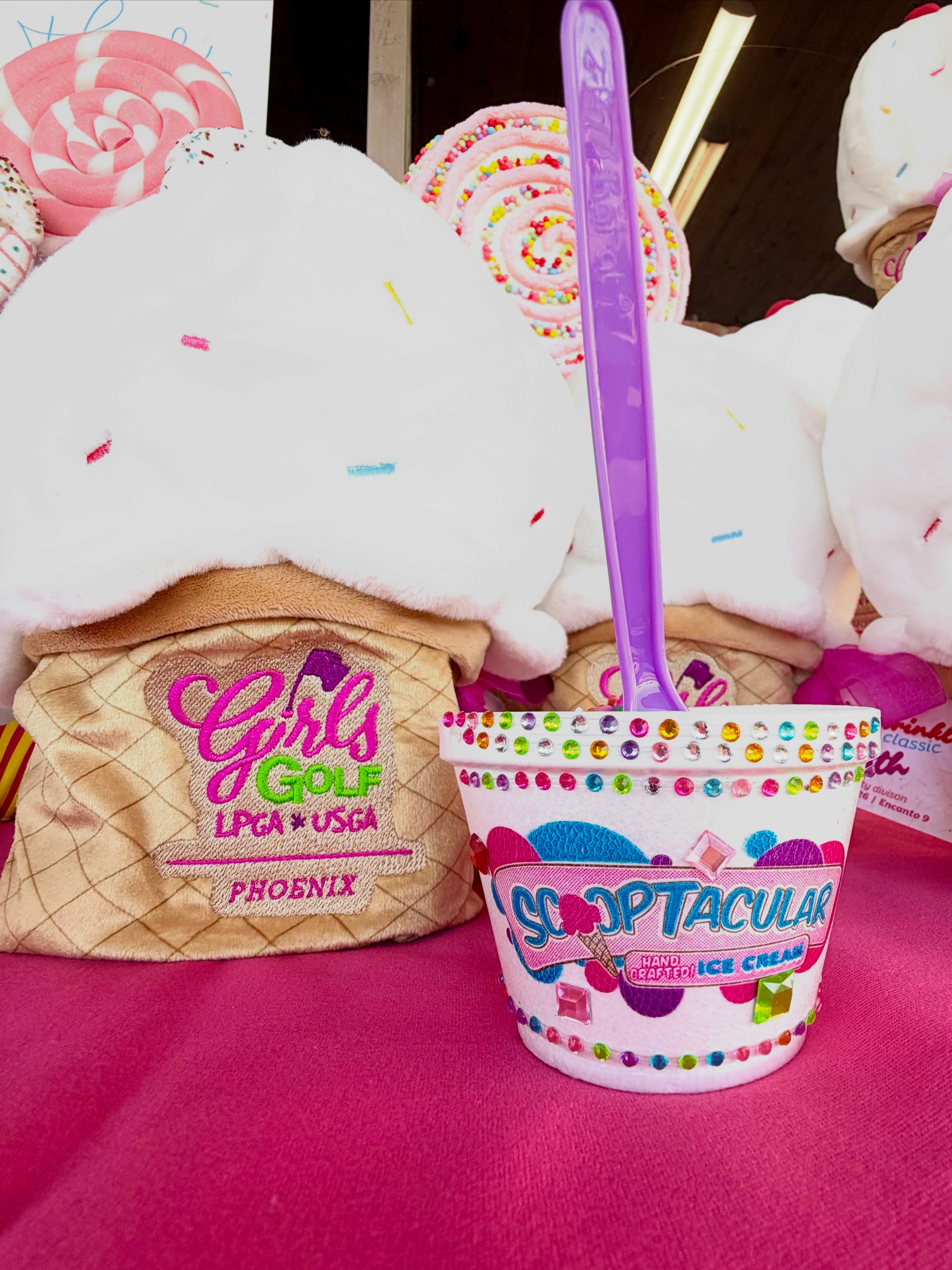 The Girls Golf Sprinkle Classic was Saturday 9/19 at Encanto 9! ππ§π¦π
We are so grateful that @scooptacular could be a very special event sponsor! The girls were very happy! ππ¦π§
Thank you @scooptacular ππ§π¦π Your treat after the tournament was perfect & delicious! Thank you for support our girls & making the event extra spectacular! ππ§π¦π
#thesprinkleclassic #girlsgolf
π Empowering girls to dream big through golf!