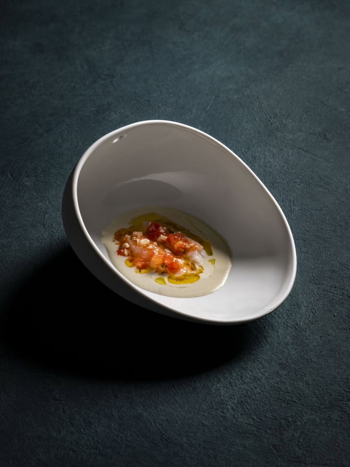 Noches Mágicas by @montagud1906 brings together some of the best chefs in Barcelona to share their creativity, knowledge and special way of understanding food.
A unique concept in Spain and beyond. Each event is specially created by @anica_moreno @devoramos_luego_ardemos to offer an exceptional gastronomic experience.
Photography: @xaviolmos_