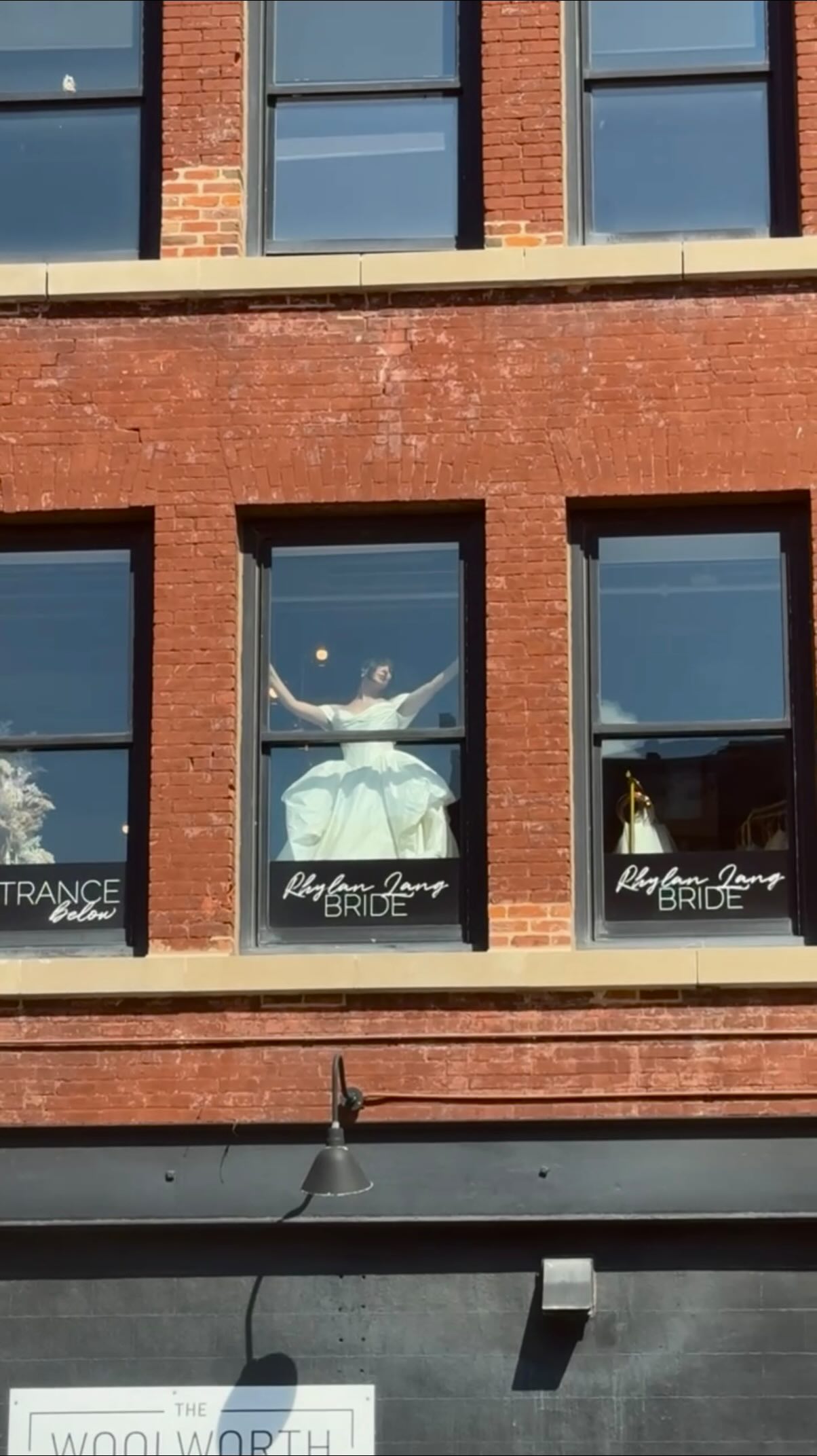 We see you seeing us 👀 Go ahead and book your appointment!
Dresses $1800-$8000+
Samples in sizes 6-24 🫶
Over 300 dresses to choose from 🛍️
Expert guidance with a personal stylist 💖
#bridal #weddingdressshopping #rhylanlangbridal