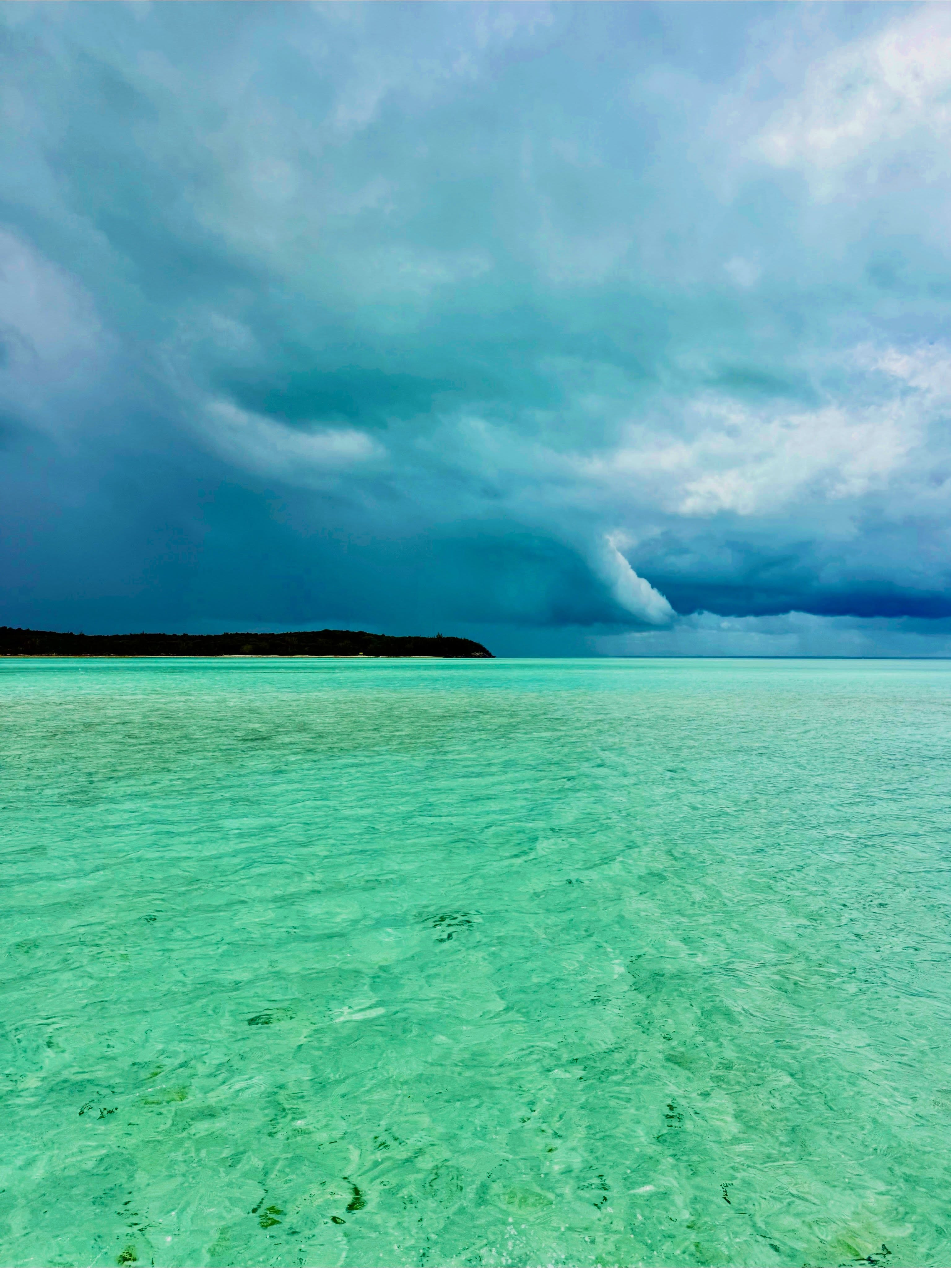 A September storm is brewing 🌧️⚡️