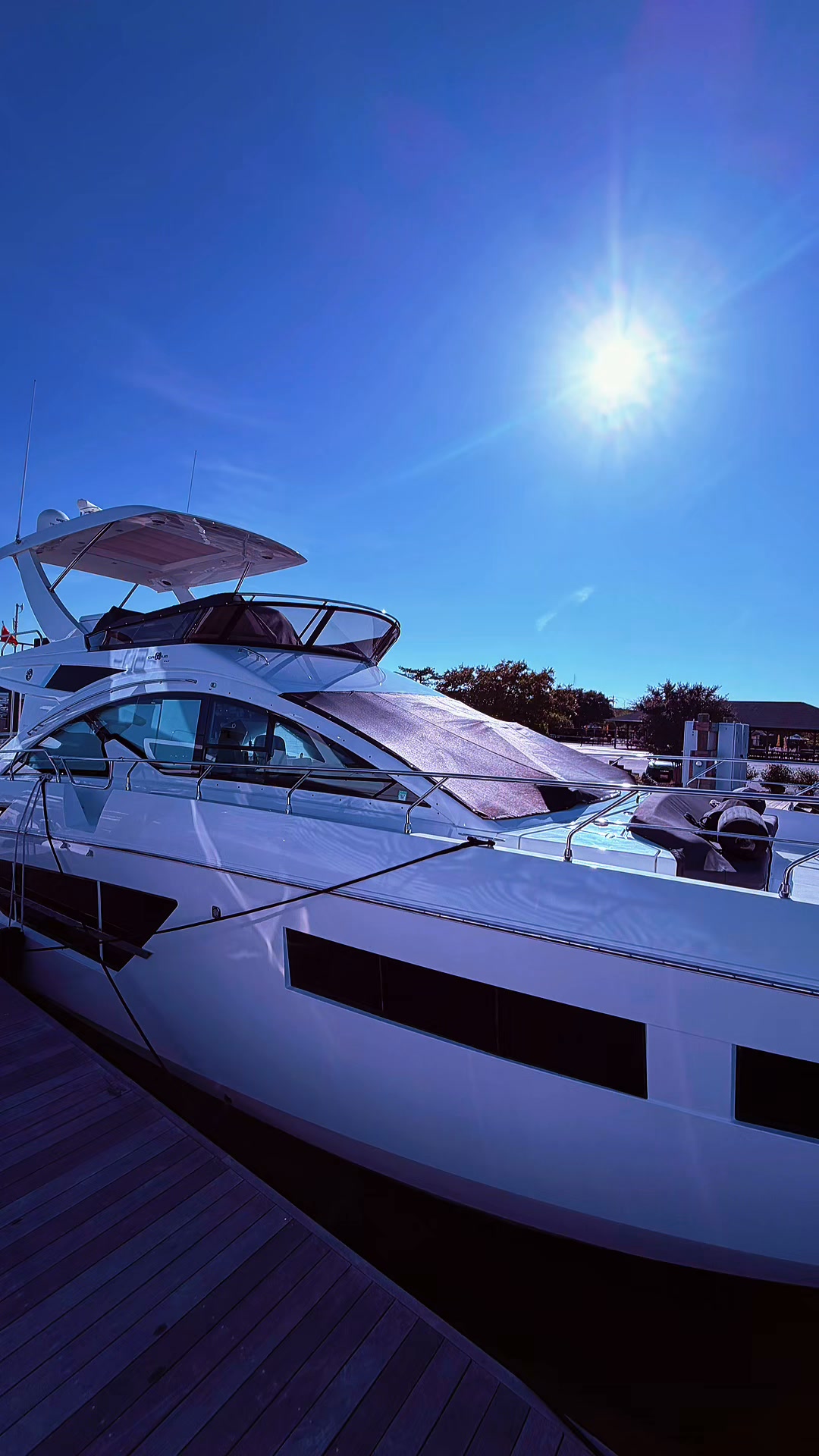 60 feet of pure shine. 🛥️✨
This Cruisers yacht just got the full Turnin Headz treatment, and the difference speaks for itself. Every inch of this vessel got our complete attention — hull polished to a mirror finish, decks scrubbed and protected, cabin detailed down to the last corner. No area overlooked, no step skipped.
Ready to give your boat the same treatment? Contact us today!
☎️ 443-924-7145
🌐 turninheadzdetailing.com
#TurninHeadzDetailing #BoatDetailing #cruisersyacht