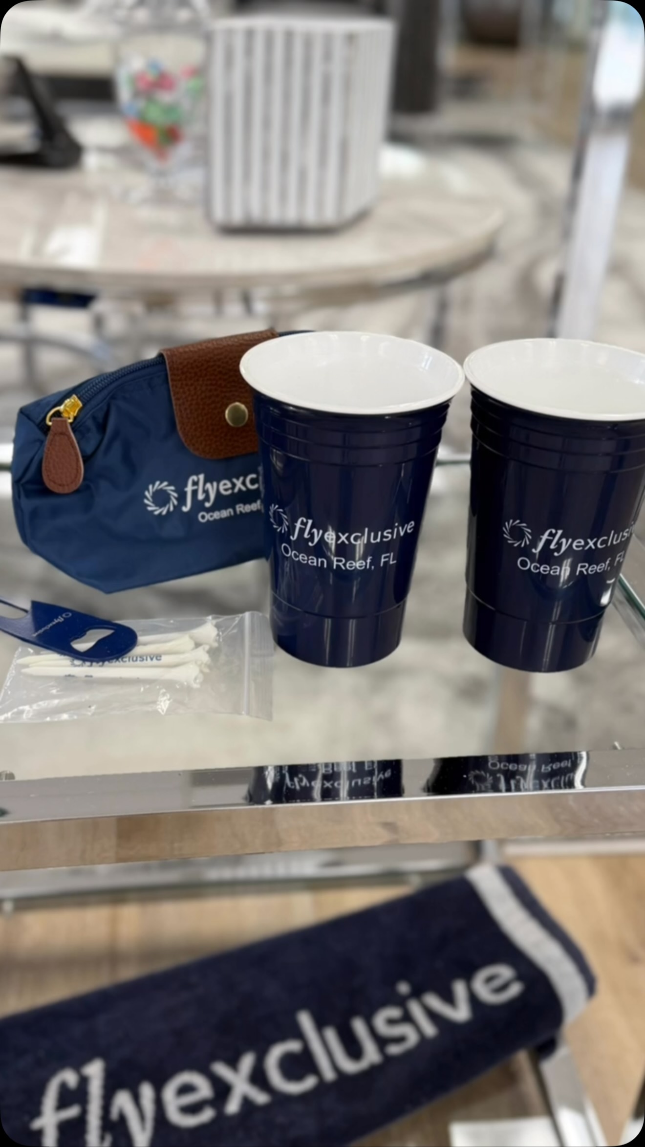 Such a great day working with Megan and Monica to put together a new branded merch assortment for the upcoming season. ✈️
#luxurylifestyle #privateaviation #southflorida #brandedmerchandise