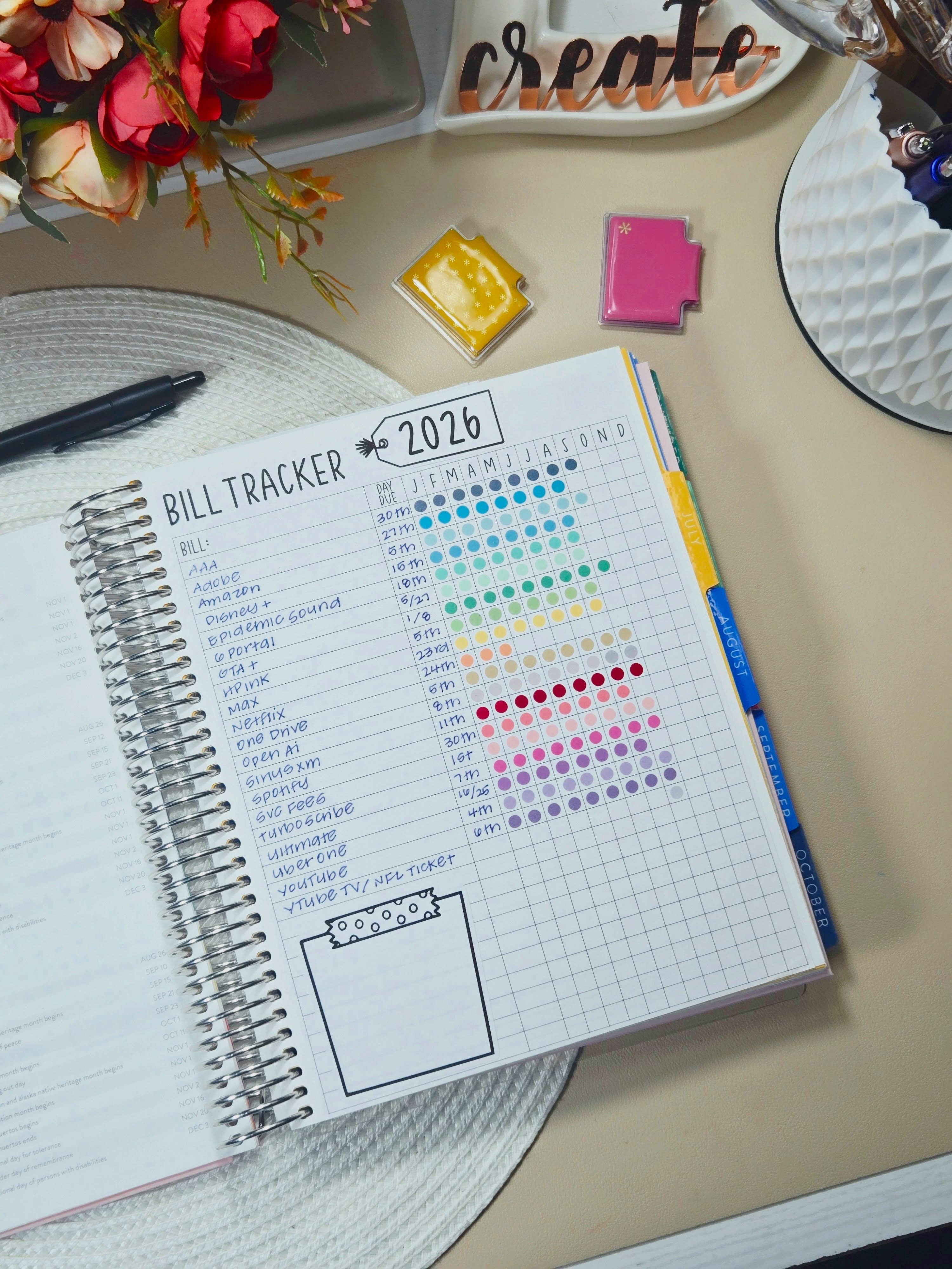 Today is the day! All STK sheets are 30% off, which includes some of our best selling full page dashboards! Stick them straight down like @honeystylejoy or add them flip-up style like @happyplaceplanning ! What’s your preference ? 👀
