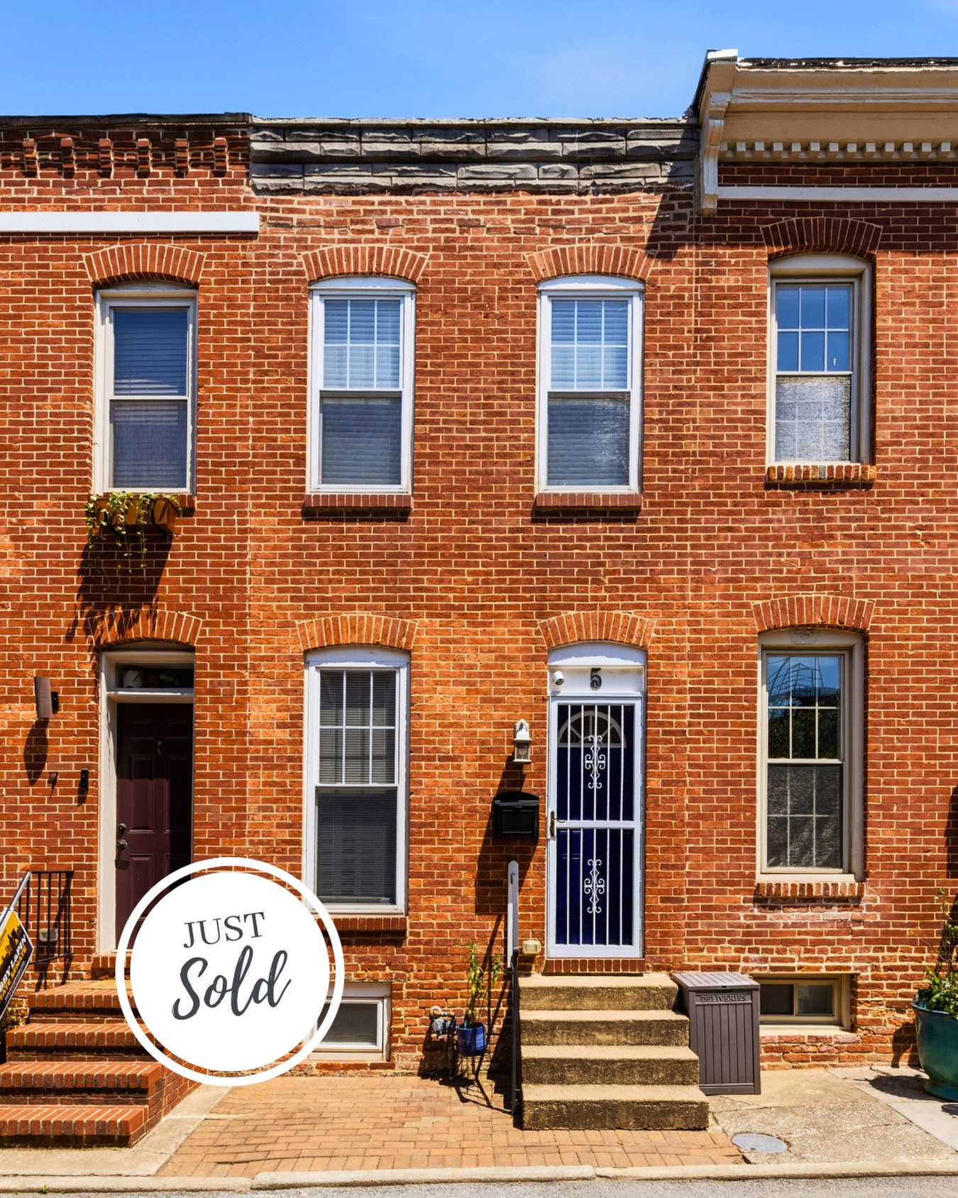 🎉🎊 Congratulations to my clients for closing their chapter in Baltimore and handing over the keys to their sweet home to the new owners.
I helped C + J purchase this home a few agos and it served them well for their time here in Baltimore. When work required them to move across the country we came up with a game plan for a smooth transition.
Ready to start your next real estate chapter? Send me a DM and let’s talk! 📩
⠀⠀⠀⠀⠀⠀⠀⠀⠀
— Molly Reed, your Baltimore, Maryland Realtor sharing Baltimore’s best homes and lifestyle
⠀⠀⠀⠀⠀⠀⠀⠀⠀
baltimore real estate, baltimore realtor, Canton realtor, Patterson Park
________________________
🏡Molly Reed, REALTOR
🧭Compass
📲 m: 518.496.5674 / o: 443.873.3585
📧 molly.reed@compass.com