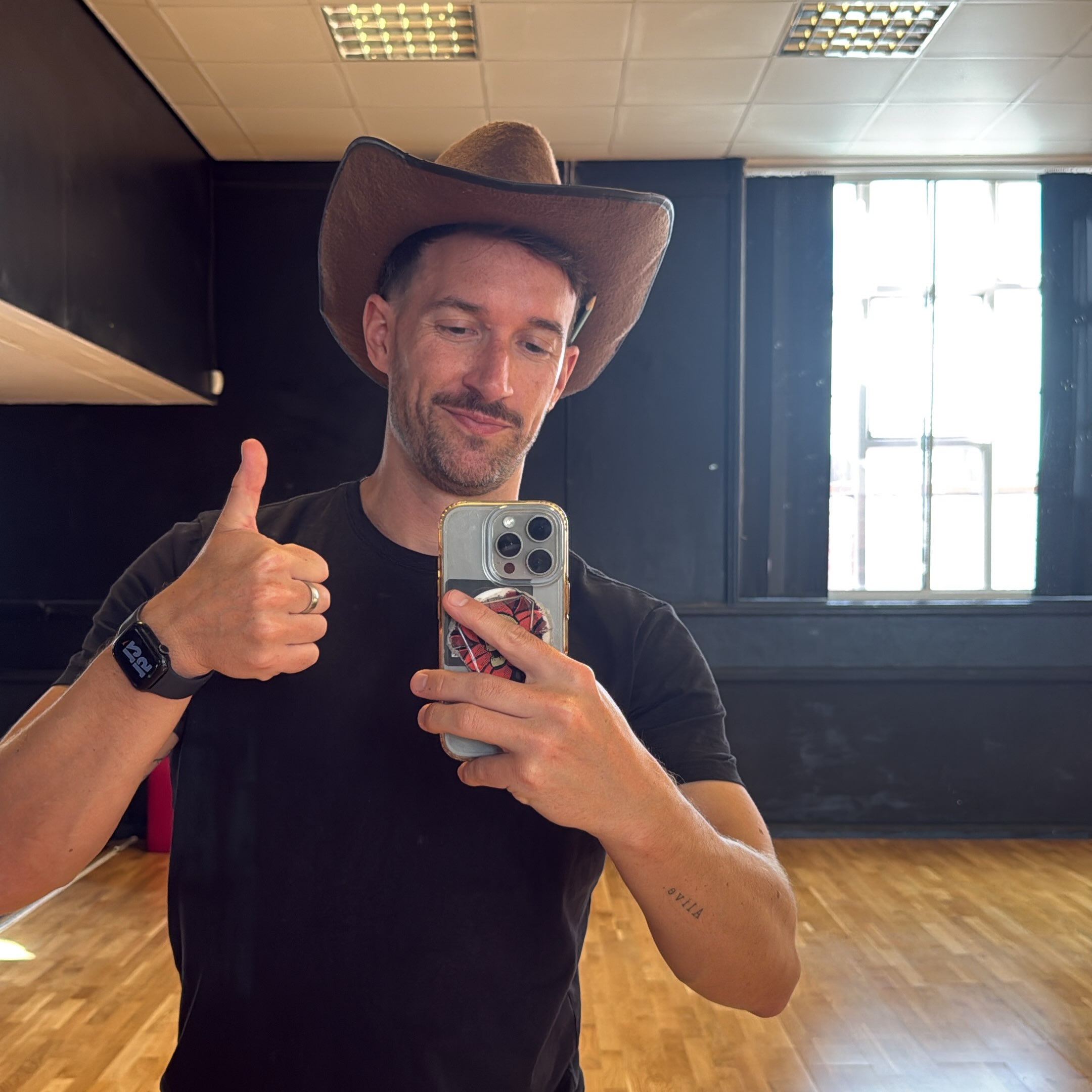 It’s our JOLENE night @choirintheshire ! Cowboy /girl hats at the ready 🤠😁
#shrewsbury #sing #choir #LOVELIFE