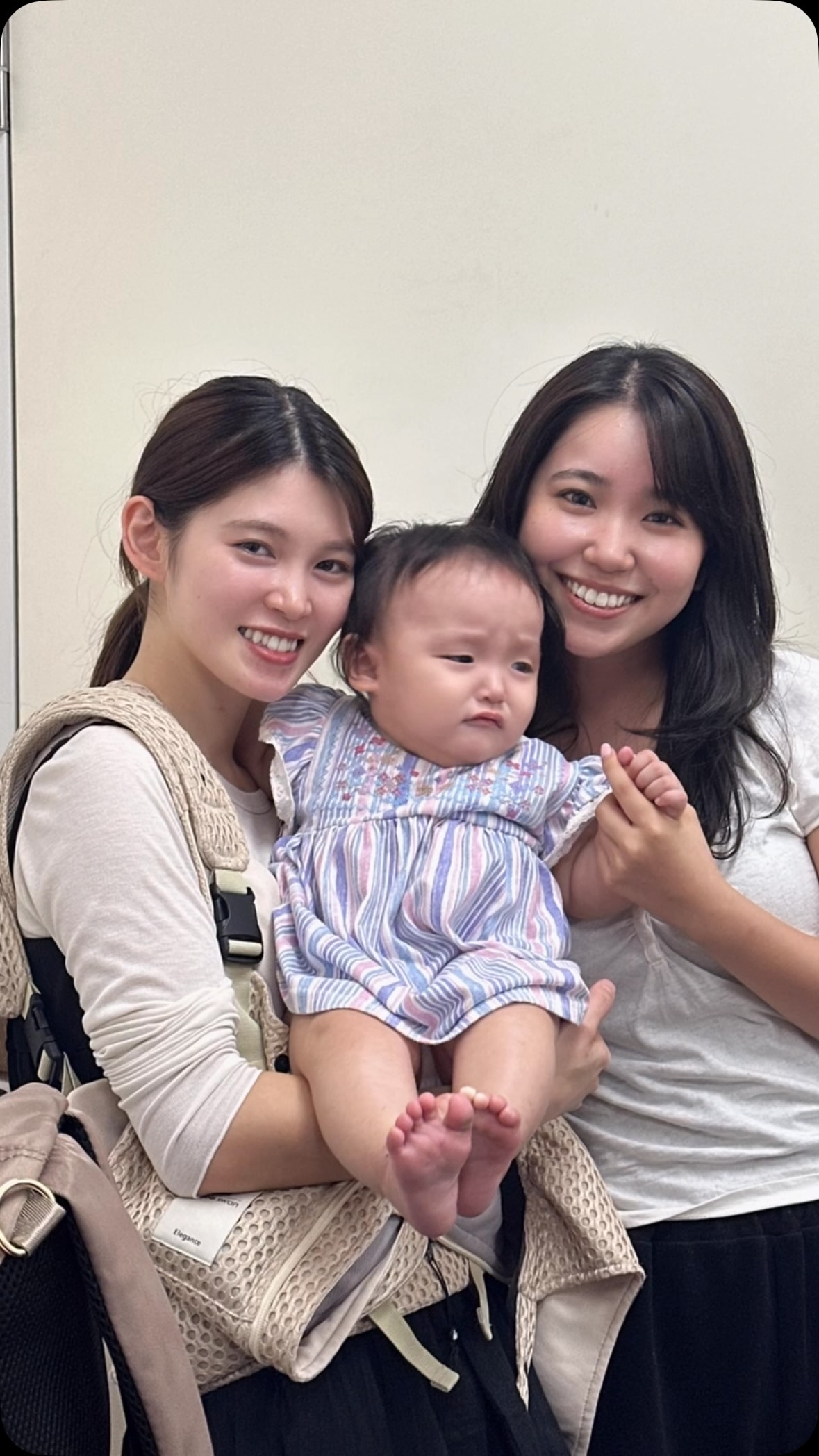卒業生が遊びに来てくれました✨
そして一緒に来てくれた小さなかわいいお客さま🥰
将来のELS21生だなぁ〜💕
近くにいるから、もうすぐELS21にやって来てくれるかな?😊
卒業しても、ずっとELS21 Family。
これからもみんなの人生を全力で応援していくよ📣✨
またいつでも遊びに来てね❤️
#els21
#英会話教室
#堺市
#赤ちゃん
#里帰り