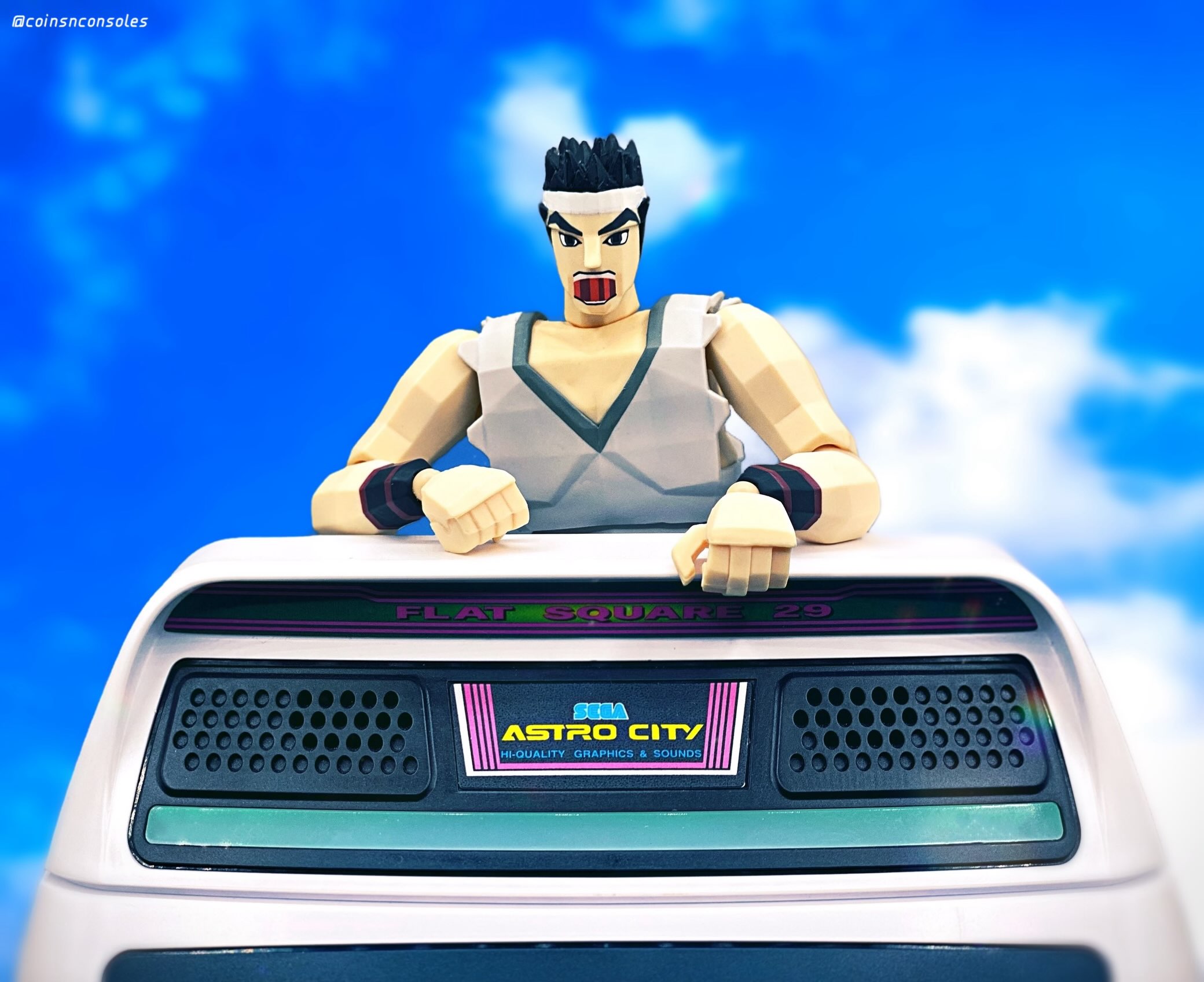 Having recently picked up the awesome Virtua Fighter 5 R.E.V.O. World Stage on the Switch 2 reminded us of these fantastic Figma Virtua Fighter action figures. Akira and Sarah are ready to face off on the Astro City Mini cab! Who will win the bout?! 🥋 🤜 💥 🤛
———————
#sega #actionfigurephotos #toypicnominators #virtuafighter #セガ