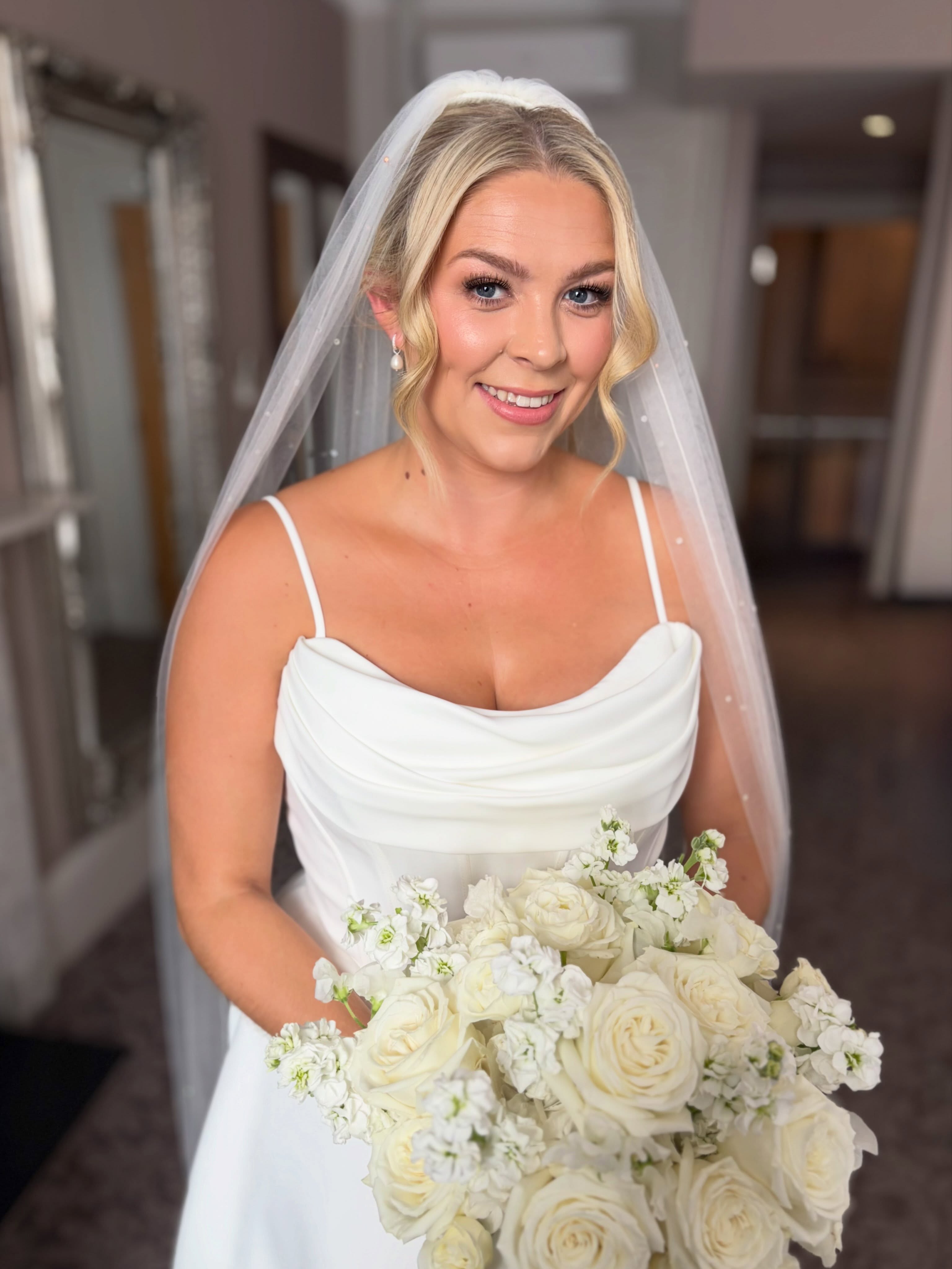 Sarah 🤍 Such a calm, relaxed morning getting her ready and I loved seeing everything come together once she was in her dress ☺️ Sarah chose a soft romantic updo with the prettiest little flowers dotted through, alongside gorgeous glowy makeup, a stunning veil, that beautiful dress and the most incredible all-white bouquet 😍 Everything just worked so well together. You looked absolutely beautiful Sarah, I loved getting you ready 🤍✨
Bride @_sarahhubbardx
Hair @charlotteheather_bridalhair
Makeup @luxebeauty_pboro
Dress & veil @harveysoframsey
Flowers @heidiappleyard_floraldesign
Photographer @michelle_white_photography
Video @jamiefergusonfilms
Venue @bartonhallhotelandspa
#stamfordwedding #northamptonshireweddings #bridalhair #stamfordbride #rutlandwedding