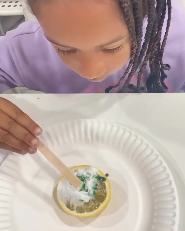 🍋 When life gives you lemons… make science! 🧪✨
Our young scientists at LEAP explored a fizzy chemical reaction using lemons and baking soda! Through this hands-on experiment, children got to observe, predict, experiment, and discover what happens when an acid and a base meet.
And the best part? 🍋 As the lemon volcanoes bubbled and fizzed, the room filled with the incredible fresh scent of lemons, turning our science experiment into a full sensory experience!
Science becomes even more meaningful when children can see it, touch it, smell it, and experience it for themselves. 💛
#LEAPLearningCenter #LittleScientists #STEMForKids #StatenIslandKids