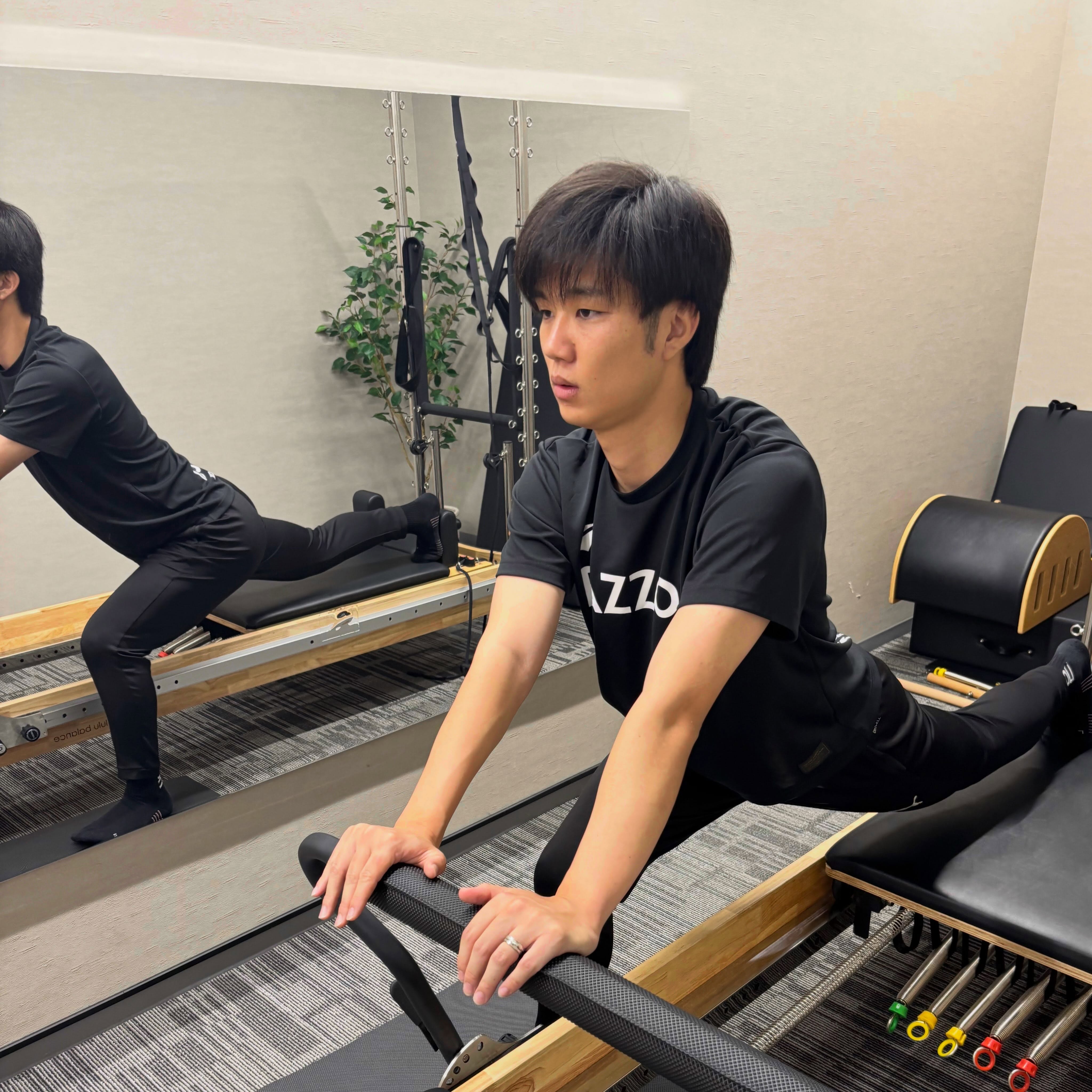 プロサッカー選手として活躍されていた岡崎慎さんにピラティスを受けていただきました!!
エクササイズ中に今の取り組みや叶えたい想いなどお話いただき、とても刺激を受けました🔥🔥