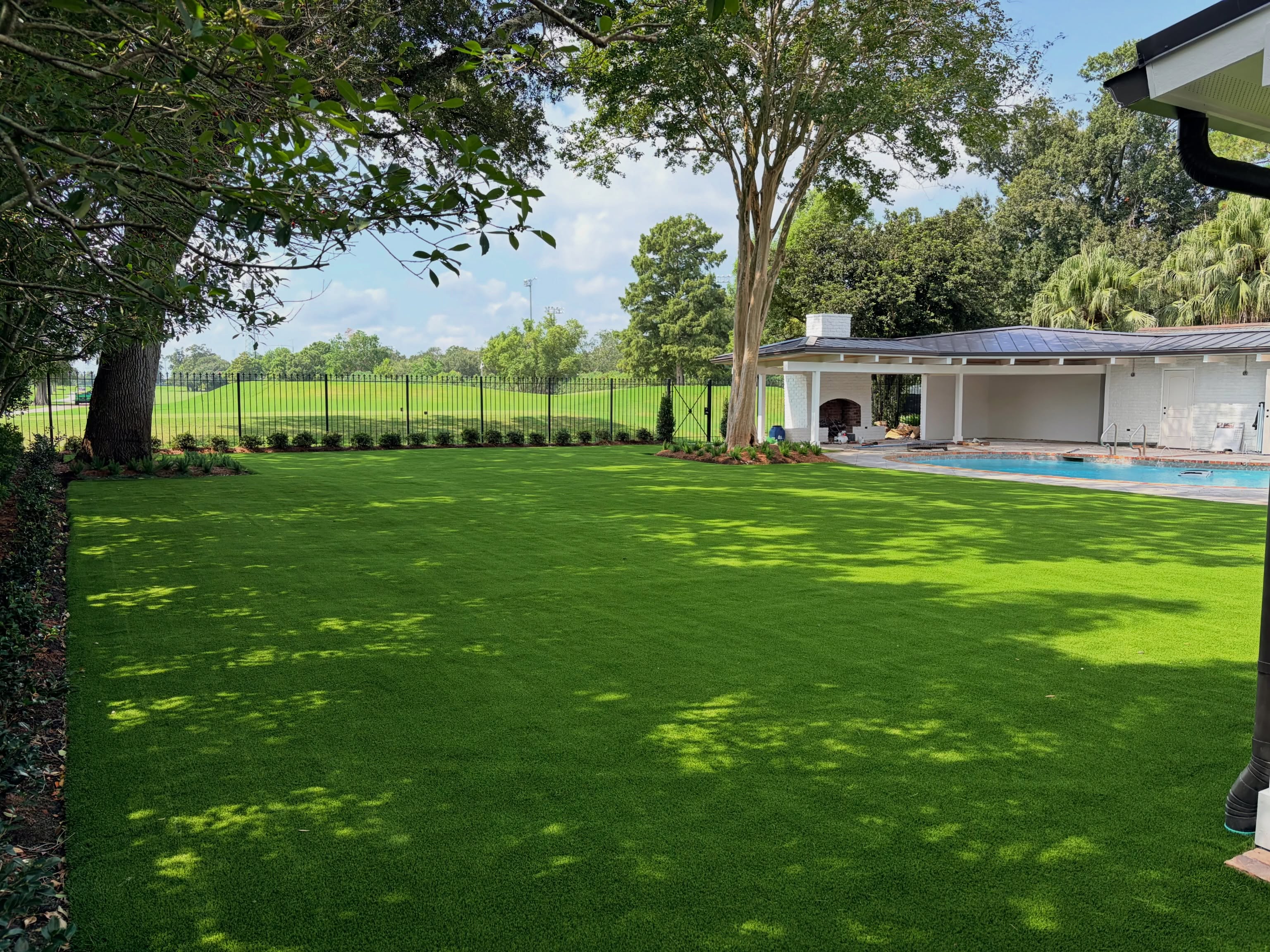 When all you can see is GREEN, GREEN, GREEN 😍😍!
Another beautiful backyard with artificial turf is complete. Is yours up next? CALL/TEXT CHASE (504)343-3938
#turf
#green
#lookatthis
