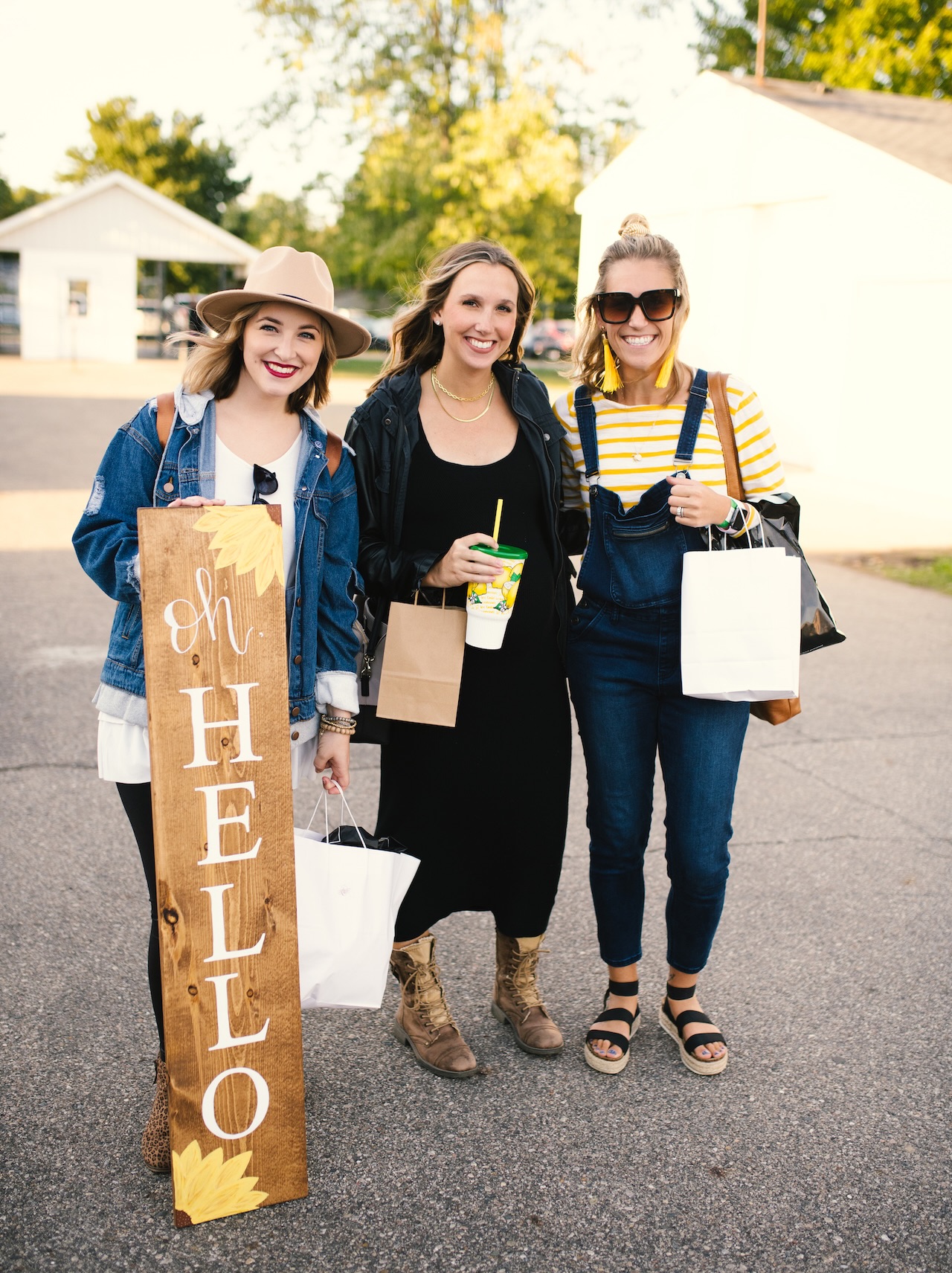This Friday and Saturday!
It’s go time! Grab your friends and come celebrate the start of fall at Farmgirl Flea!
Great food. Great company. Great finds!
Grab your tickets at www.farmgirlflea.com!
#thingstodo #grandrapidsmi #michigan #puremichigan #michiganevents