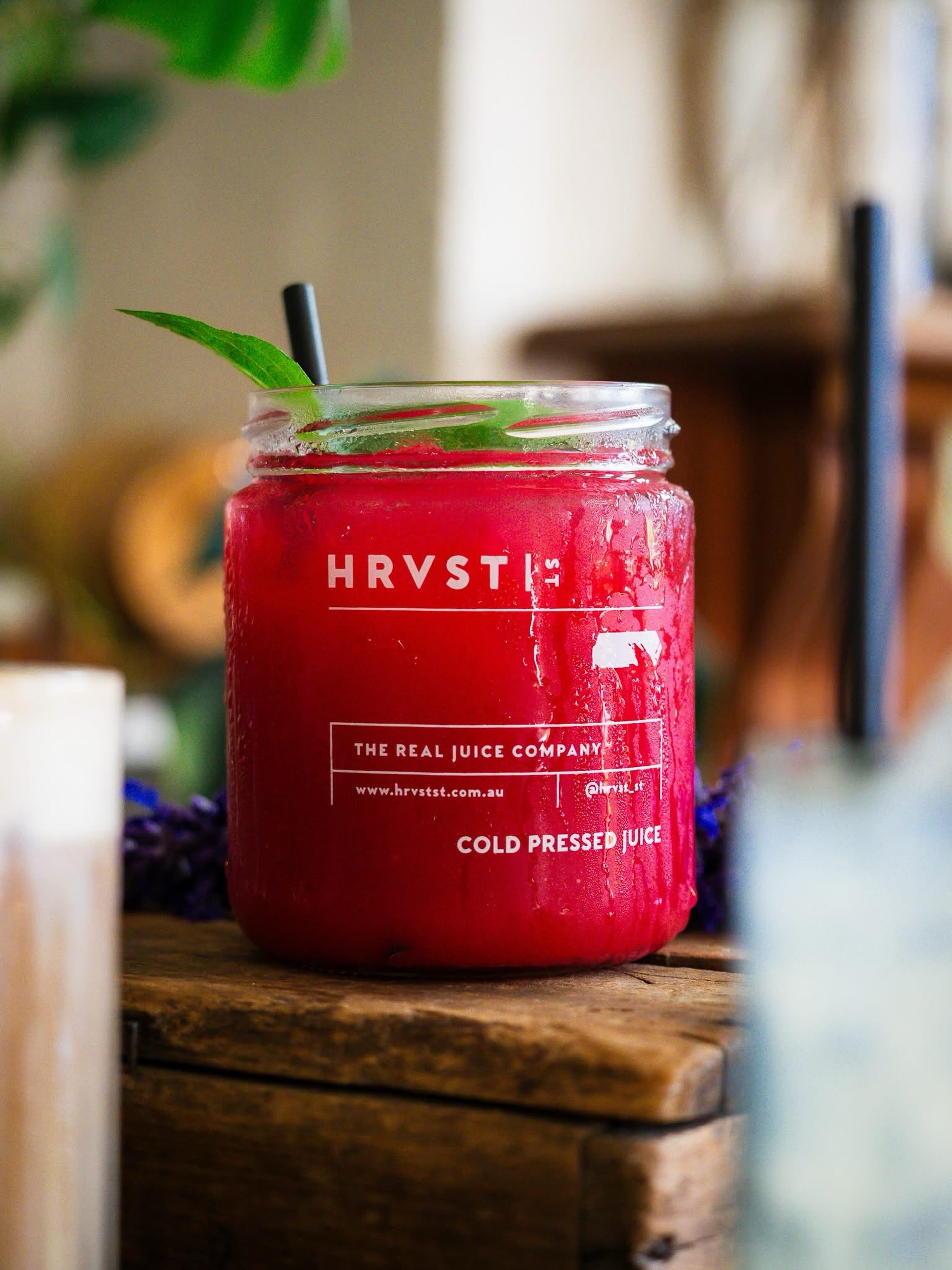 Wakey wakey Sydneysiders, there’s a warm weekend ahead. 🌻
Queue the remedy, Allie’s Heartbeet Juice is packed with all the good stuff and made for sunny days, slow brunches and a little weekend pick-me-up.
Grab one with your next brunch and soak up the sunshine with us at Abattoir Blues. ✨
#SydneyEats #SydneyFoodies #SydneyOlympicPark #WesternSydneyEats