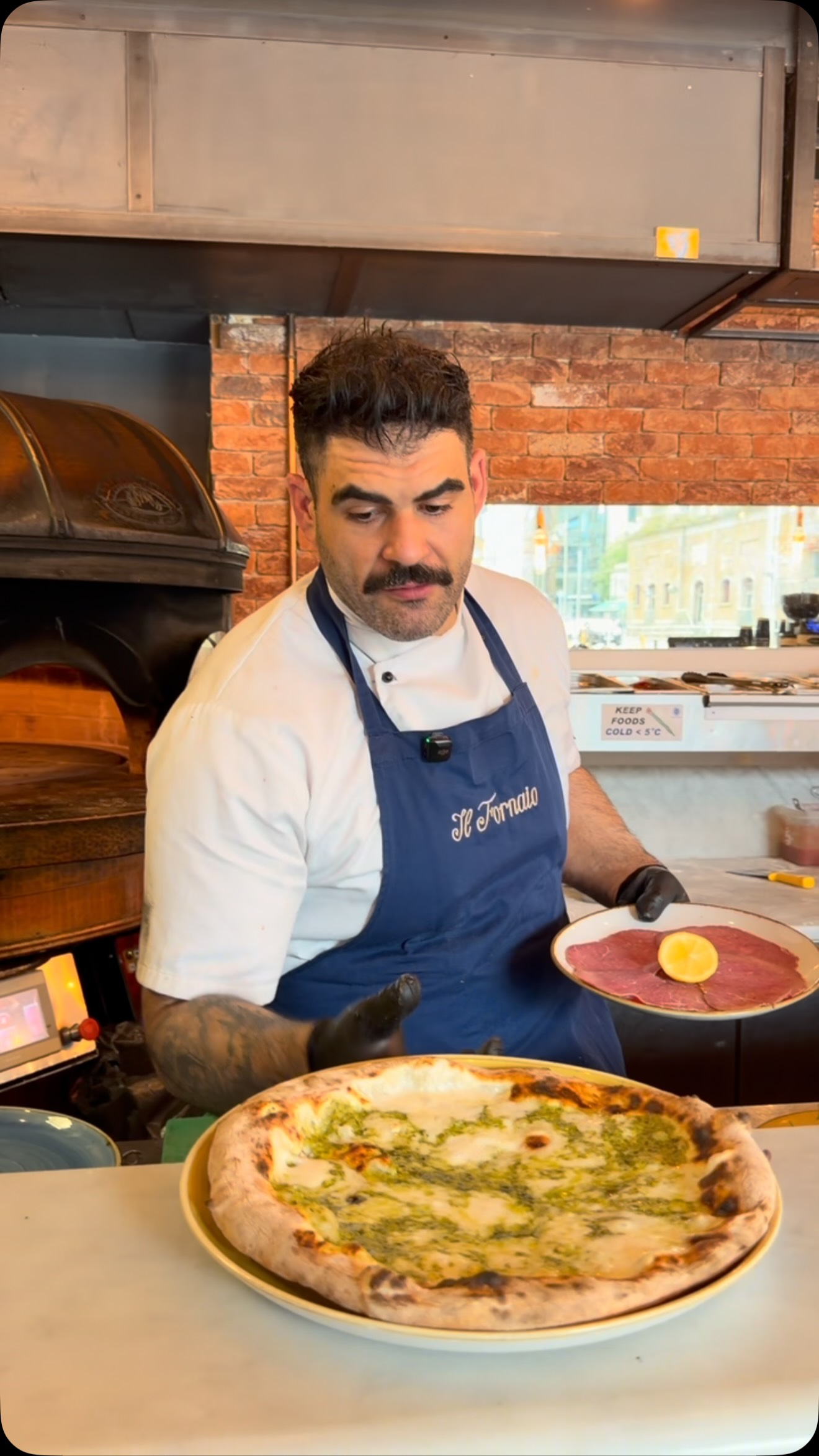 Robertoโs special Pizza. Only at il Fornaio in the IFSC, Dublin ๐
#italianfood #datenight #dublin #italianrestaurant #pizza