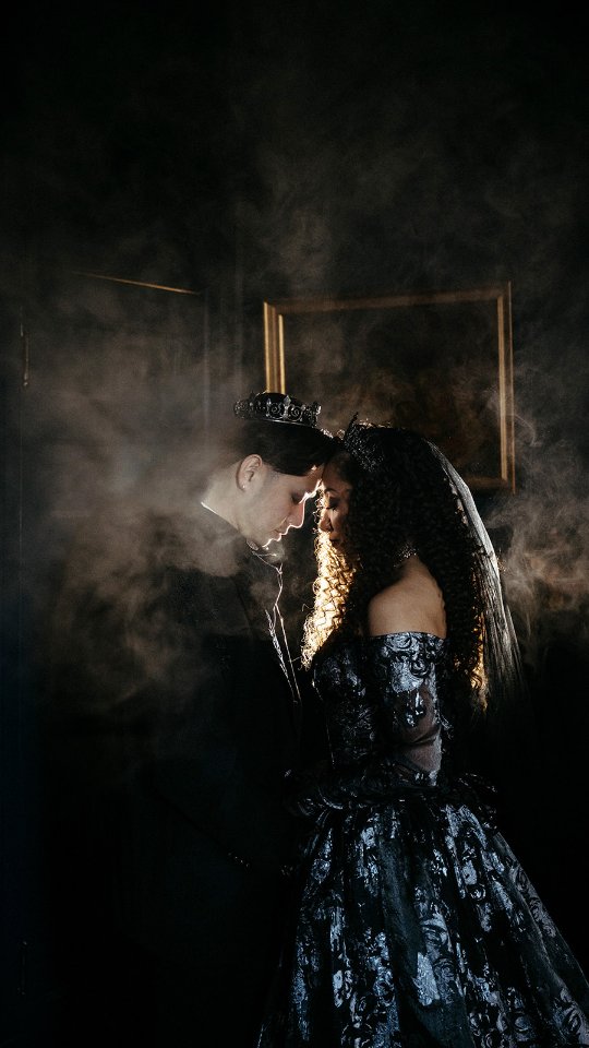 Foreboding and sensual vibes. Dark and captivating colors. And a gothic love story that's stylish and magnetic. All of these details are easy to spot in our Fall/Winter cover story, Shadowed Romance.
Every picture tells a story even if it’s hidden in the shadows. Read more about this cover shoot. 🖤 Link in Bio
The Creative Team:
Photography Team:
@sotenderishumanity
@houseofamsel
@paperboysweddings (&Video)
Venue | @rustmanorhouse
Hair & Makeup | @yisellsmakeup
Gown | @idancohenofficial featured by @zoyasatelier
Florals | @therosyposy
Models | @lilyarlin & @jimmy.d.nguyen
Day of Coordinator | @farreverafterevents
Cake & Desserts | @wineberrycakes
Stationery | @thedandelionpatch
Entertainment & Special Effects | @djherculesdmv
Dried Floral Art | @designs_by_rossana
Custom Art | \@westmeadowcreative
Favors | @flufftuft
Live Typewriter Poetry | @typewriterpoets
Wellness Experience | @medicalmassagespecialties
Rentals | @curatedeventsdmv