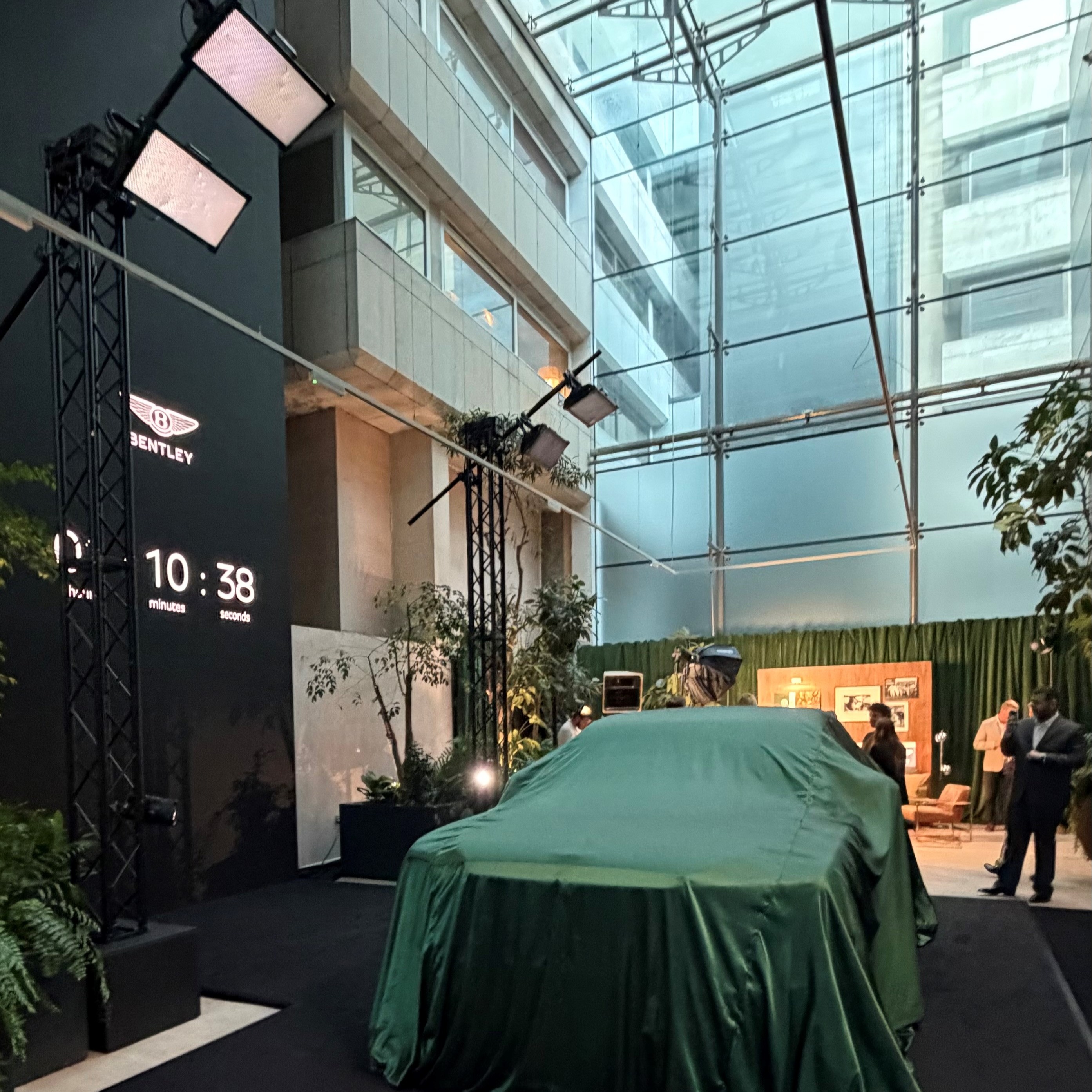Lucky to have attended the global launch of the new Bentley this week. Not suitable for weddings in our opinion but interesting to see
#lentonlimousines #Bentley