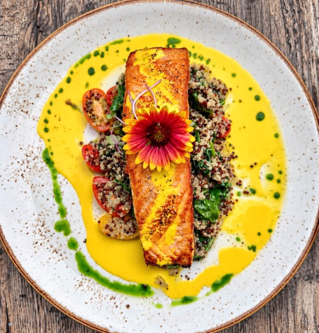 Salmon with a side of “I’m ordering that next time.” 😉😉