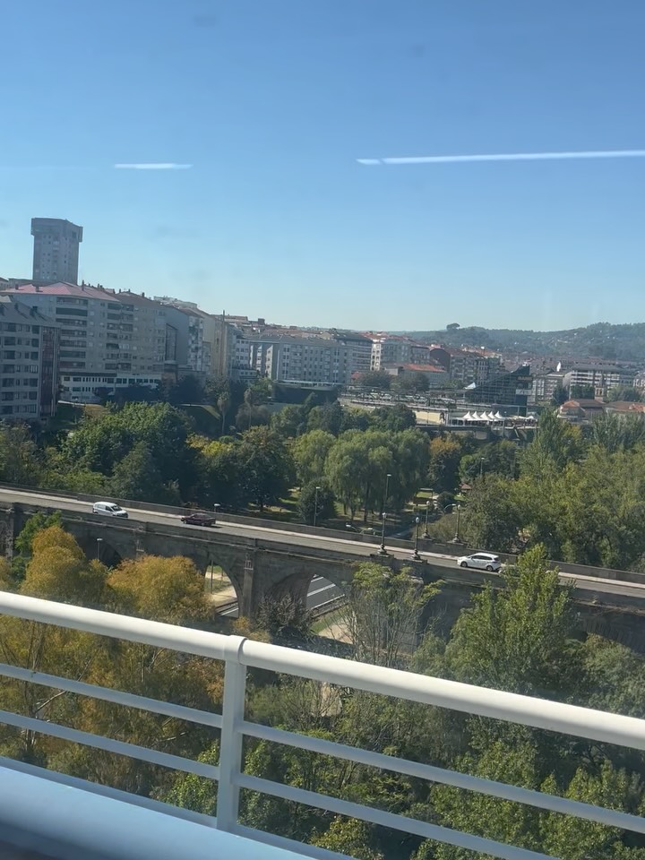Next part of the adventure - I took the train from Santiago to Madrid, very easy but I found myself very emotional all day and the first class stewards I felt were very rude. Then the hotel I’d booked for its pool had already shut it ‘for winter’ (temp yesterday: 35 degrees) so I generally felt grumpy and sad! These days are definitely part of travel and probably normal after doing something so big. Today I’m flying to a Munich to meet up with friends for Oktoberfest. #solotravel #camino #madrid #santiago #travelblues