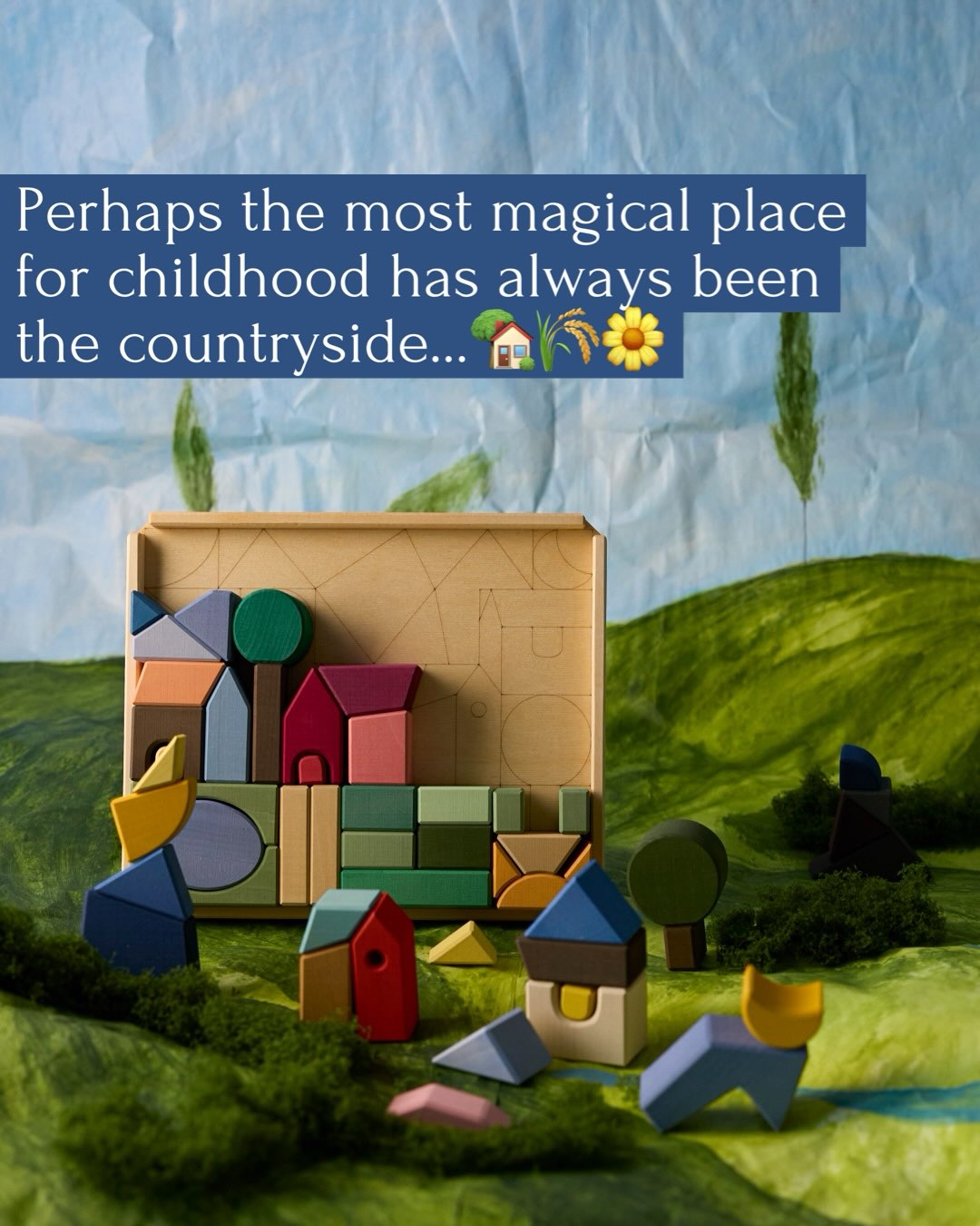 A beautiful Countryside with space to roam, make things, invent stories, and find magic in the smallest pieces 🏰✨🌳
#diafeliz_kids #diafeliz_woodentoys #diafeliz_shop #radugagrez #toysasart