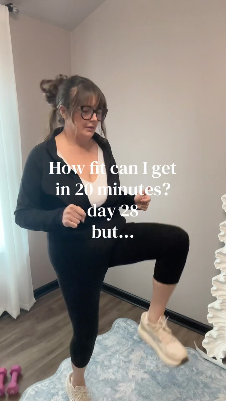 Day 28 of #howfitcaniget
Day 3 of #theladiesedge
Day 1 of editing to my suggested audio #womenshealth
