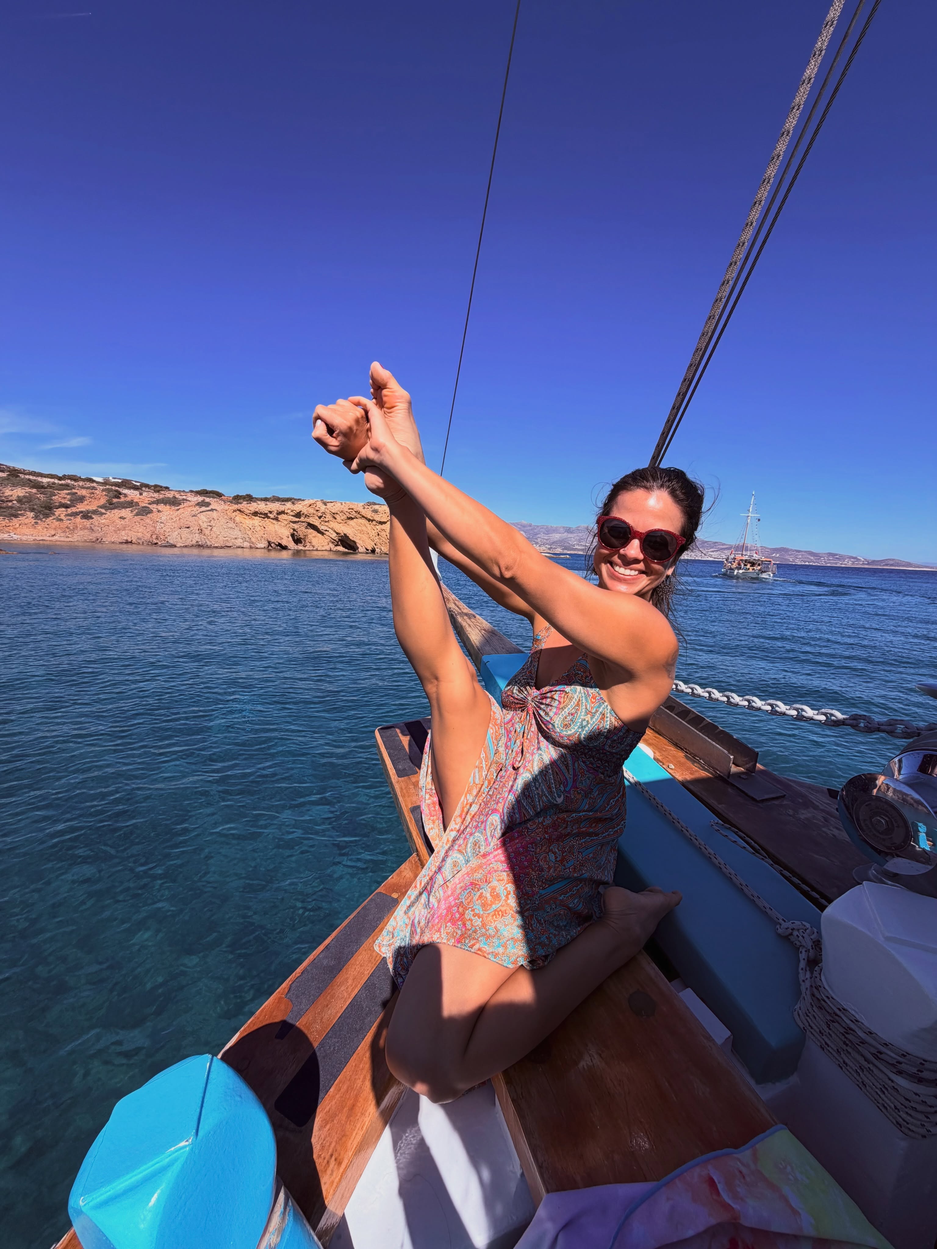 After all the fuss, going to leave a 5 star review 😆♥️
Thank you guys, I had soooo much fun!
#paros #parosisland #shakirashakira #greece #antiparos